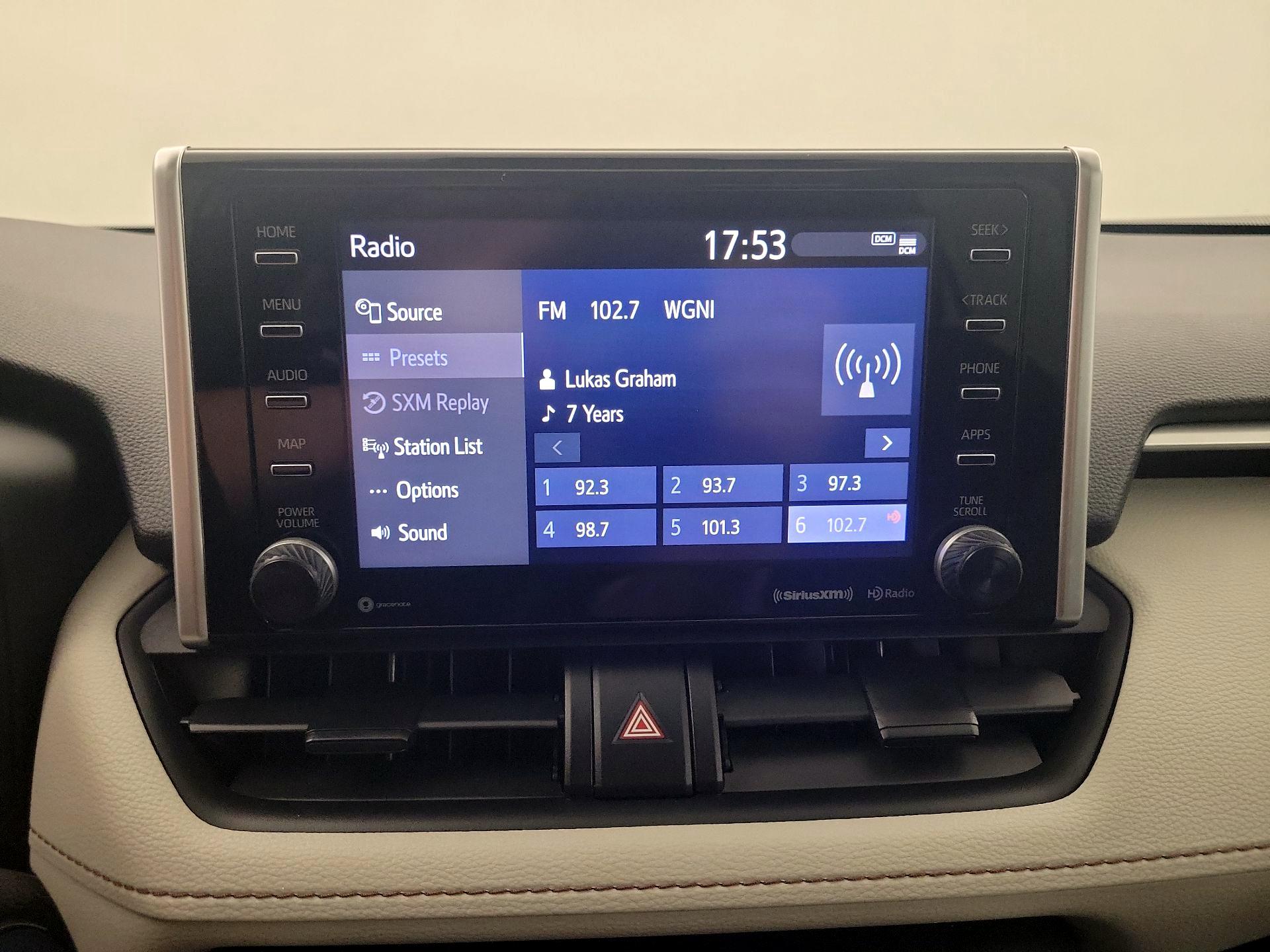 Thumbnail: 2021 Toyota RAV4 - 15