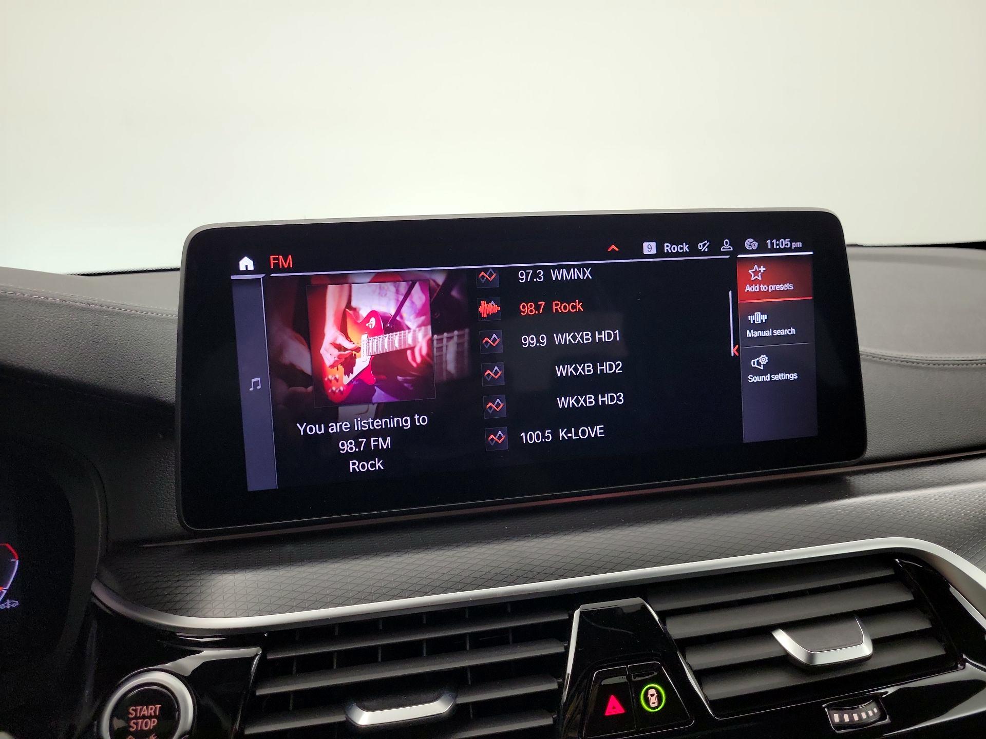 Thumbnail: 2021 BMW 5 Series - 16