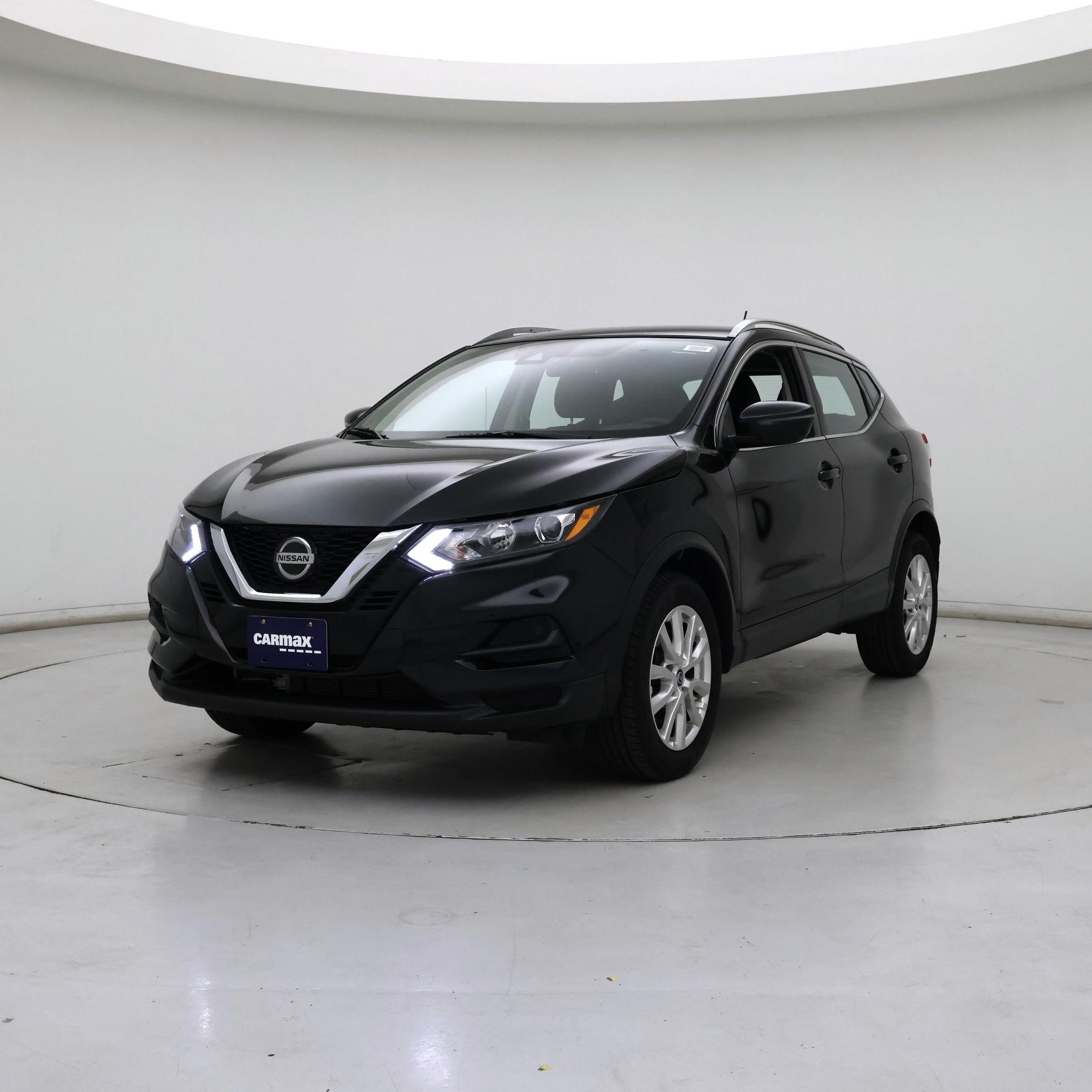 Thumbnail: 2020 Nissan Rogue Sport - 4