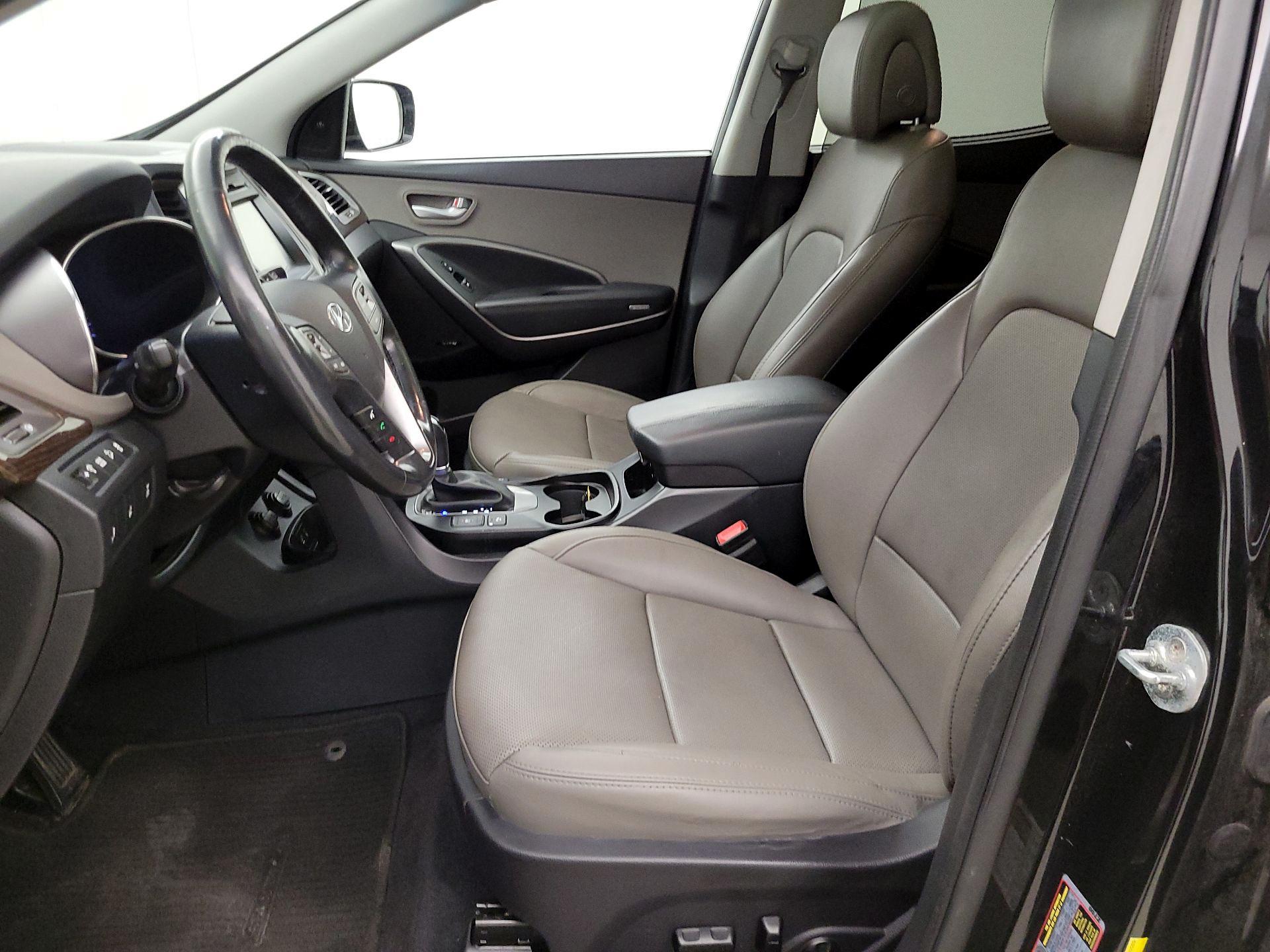 Thumbnail: 2017 Hyundai Santa Fe - 11