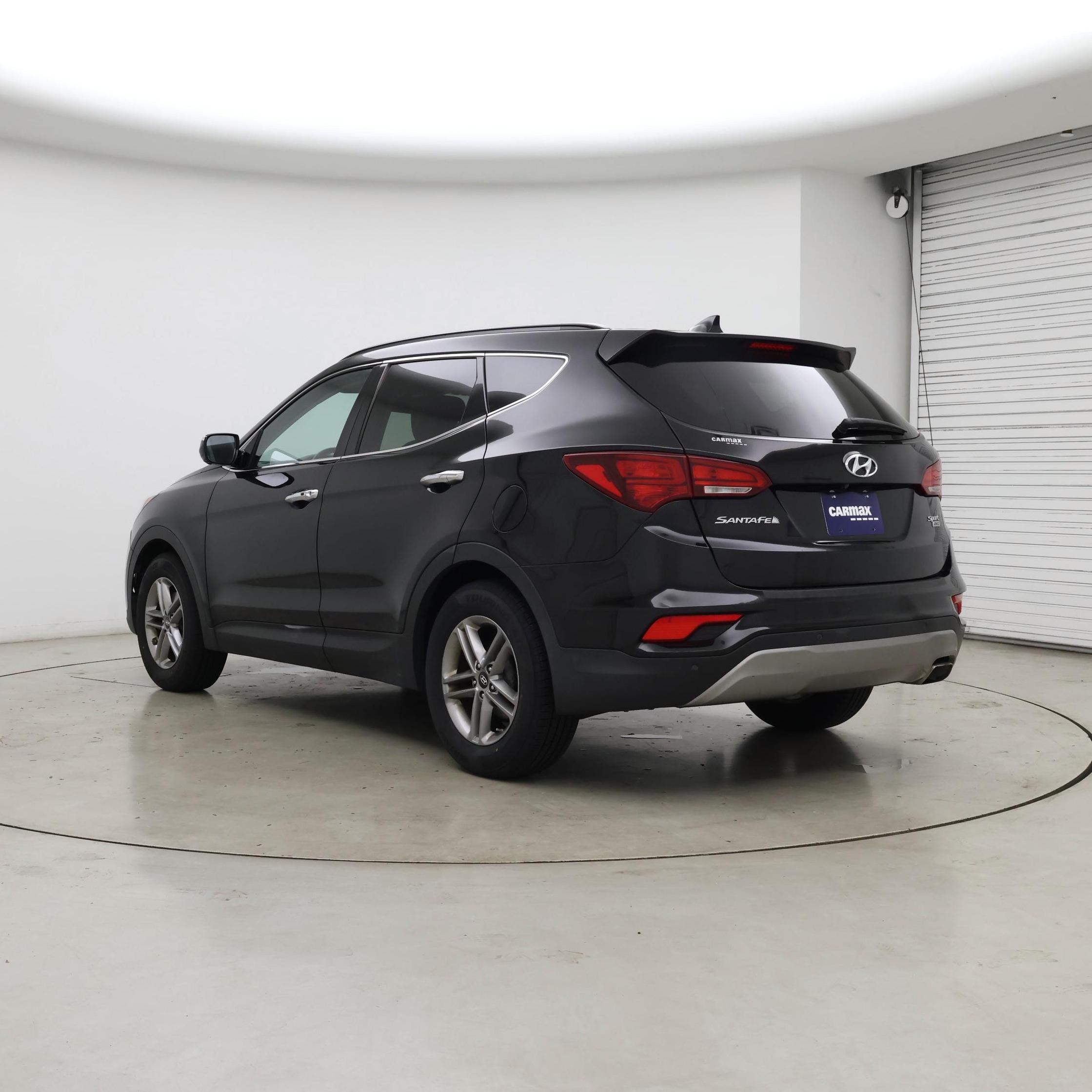 Thumbnail: 2017 Hyundai Santa Fe - 2