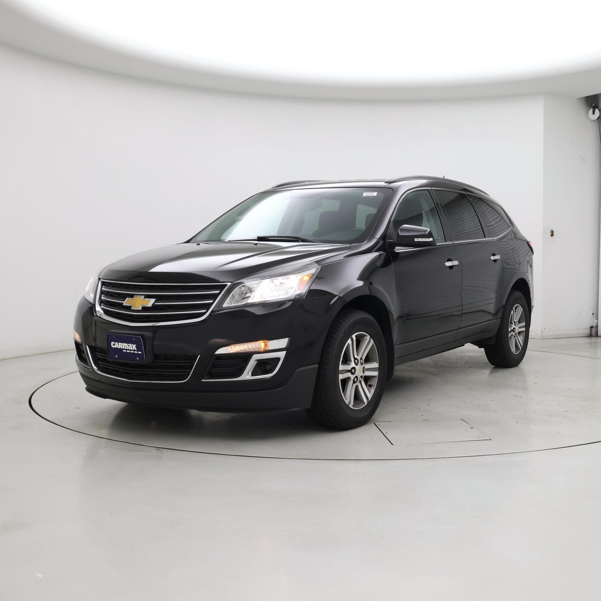 Thumbnail: 2017 Chevrolet Traverse - 4