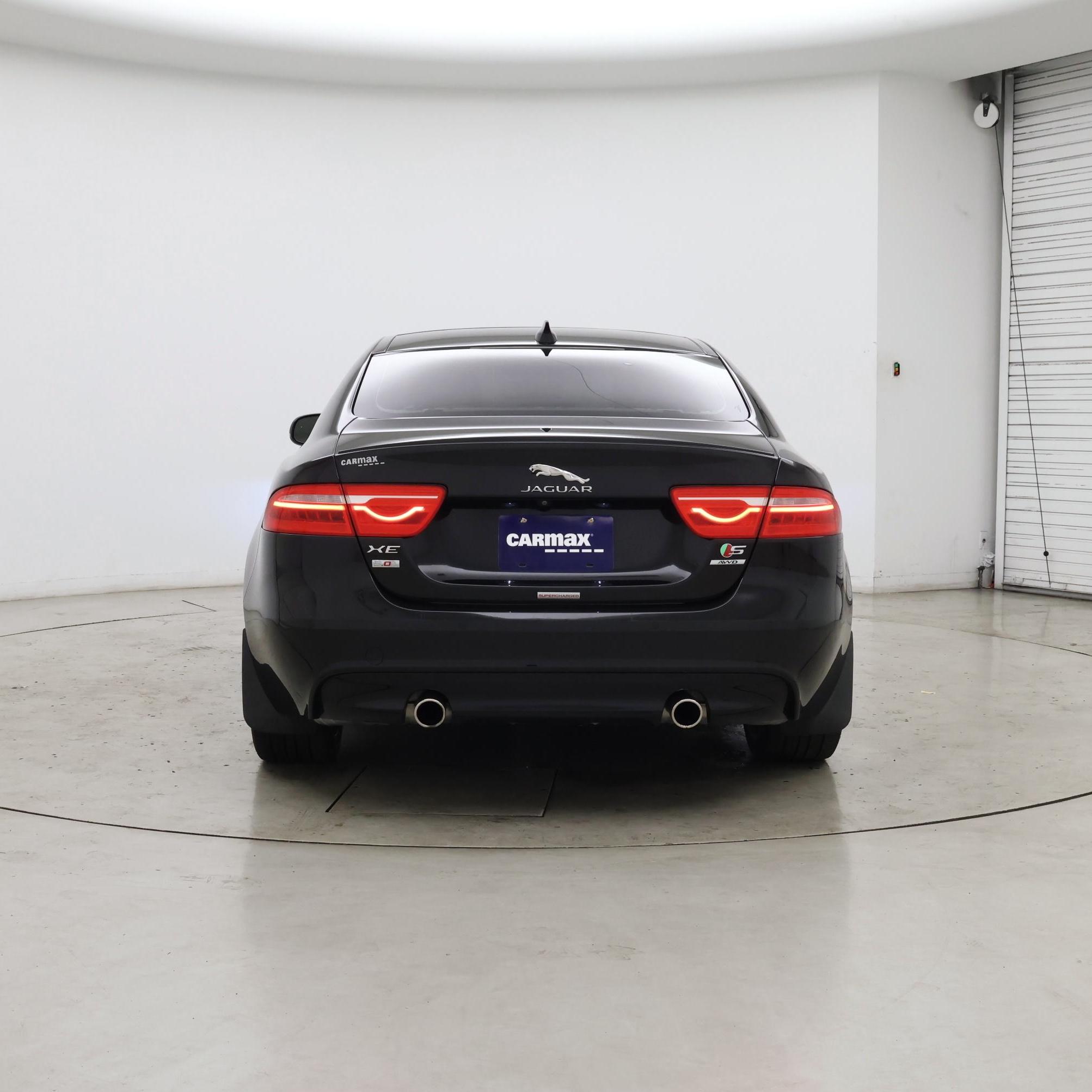 Thumbnail: 2018 Jaguar XE - 6