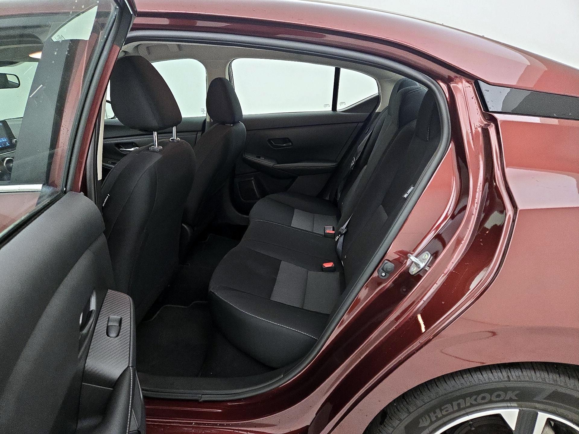 Thumbnail: 2024 Nissan Sentra - 18