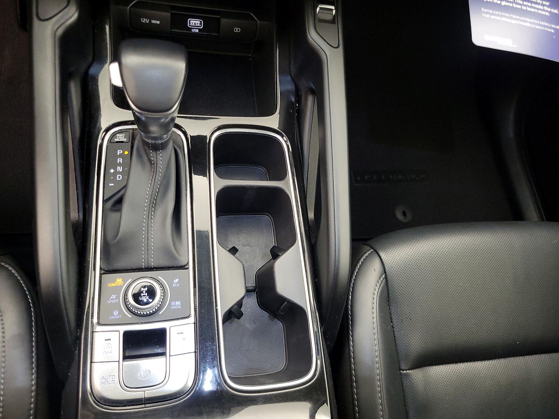 Thumbnail: 2020 Kia Telluride - 17