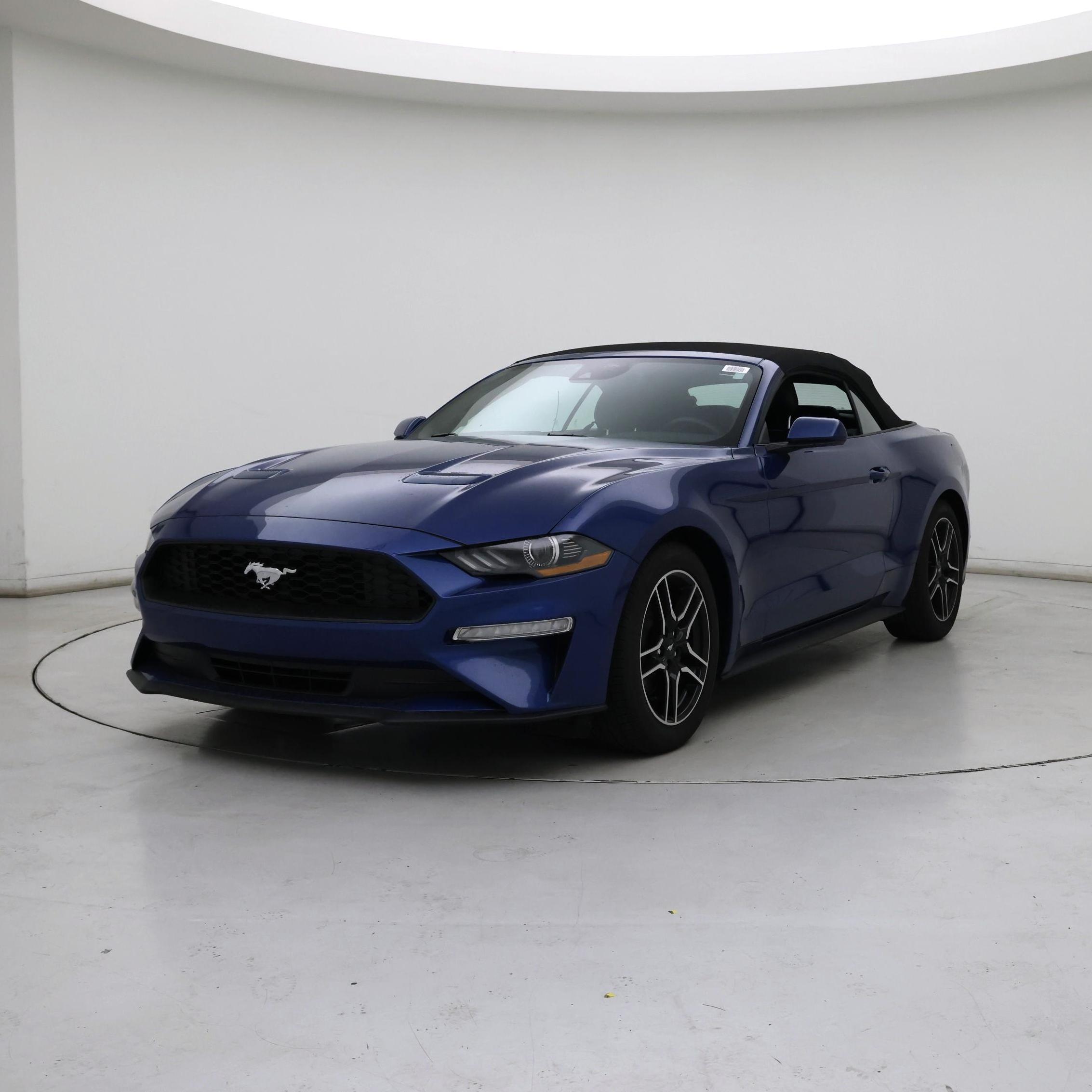 Thumbnail: 2022 Ford Mustang - 4