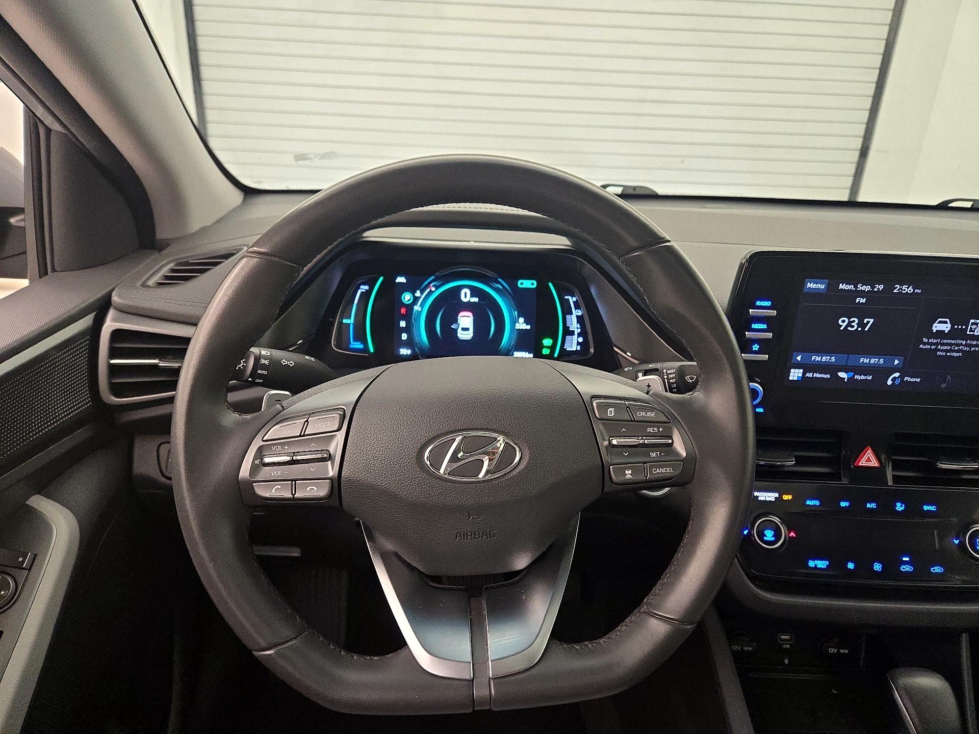 Thumbnail: 2021 Hyundai Ioniq - 10