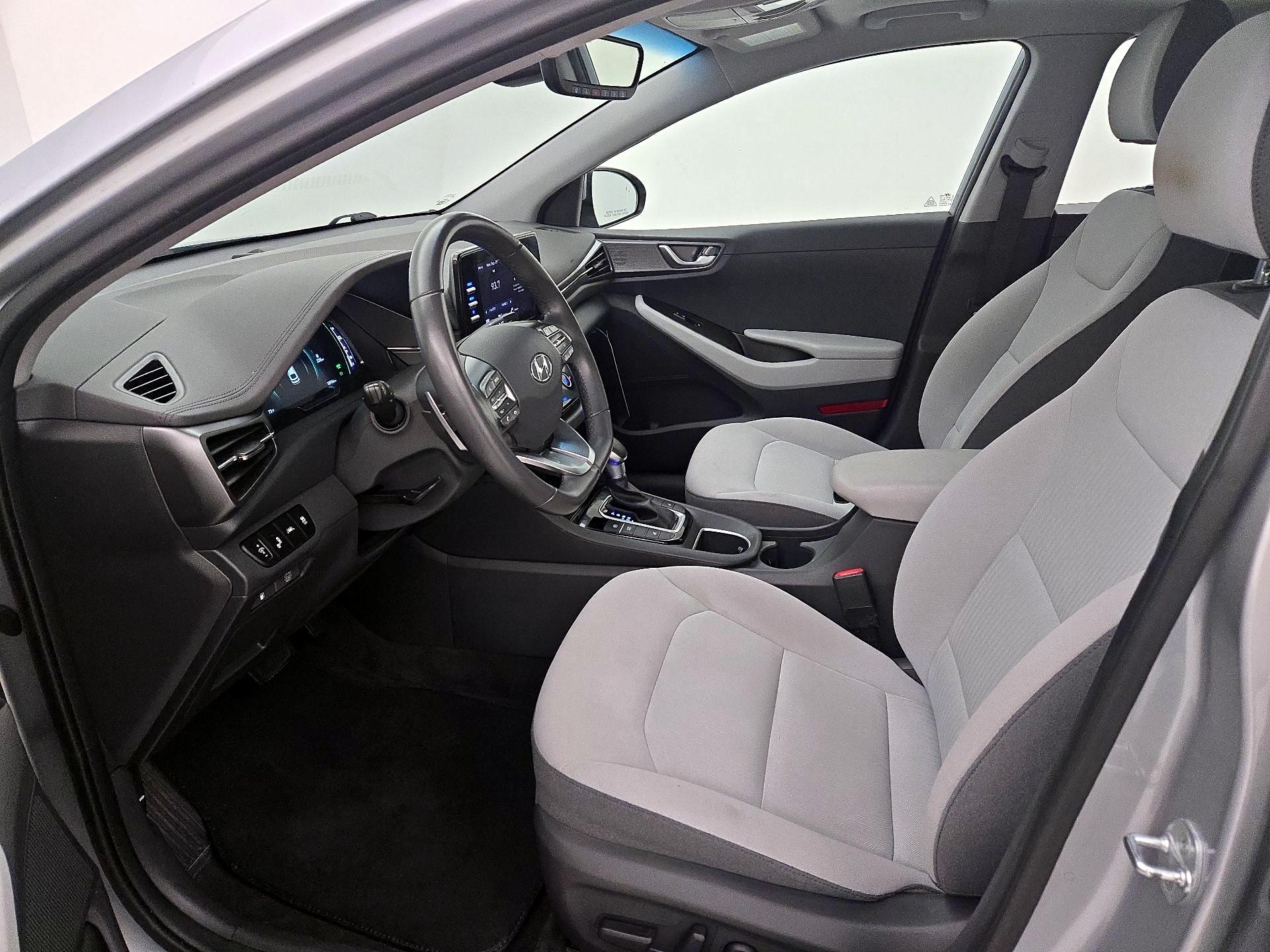Thumbnail: 2021 Hyundai Ioniq - 11