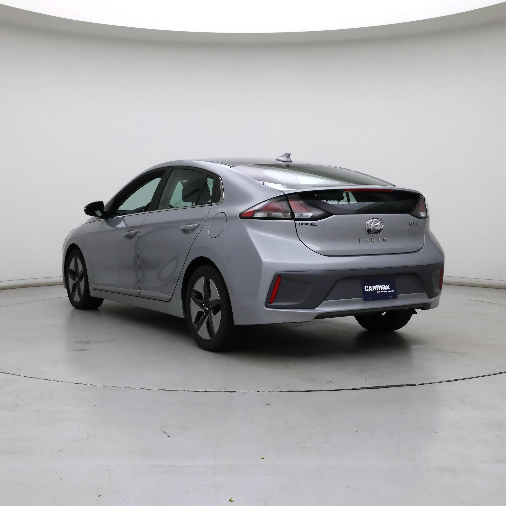 Thumbnail: 2021 Hyundai Ioniq - 2