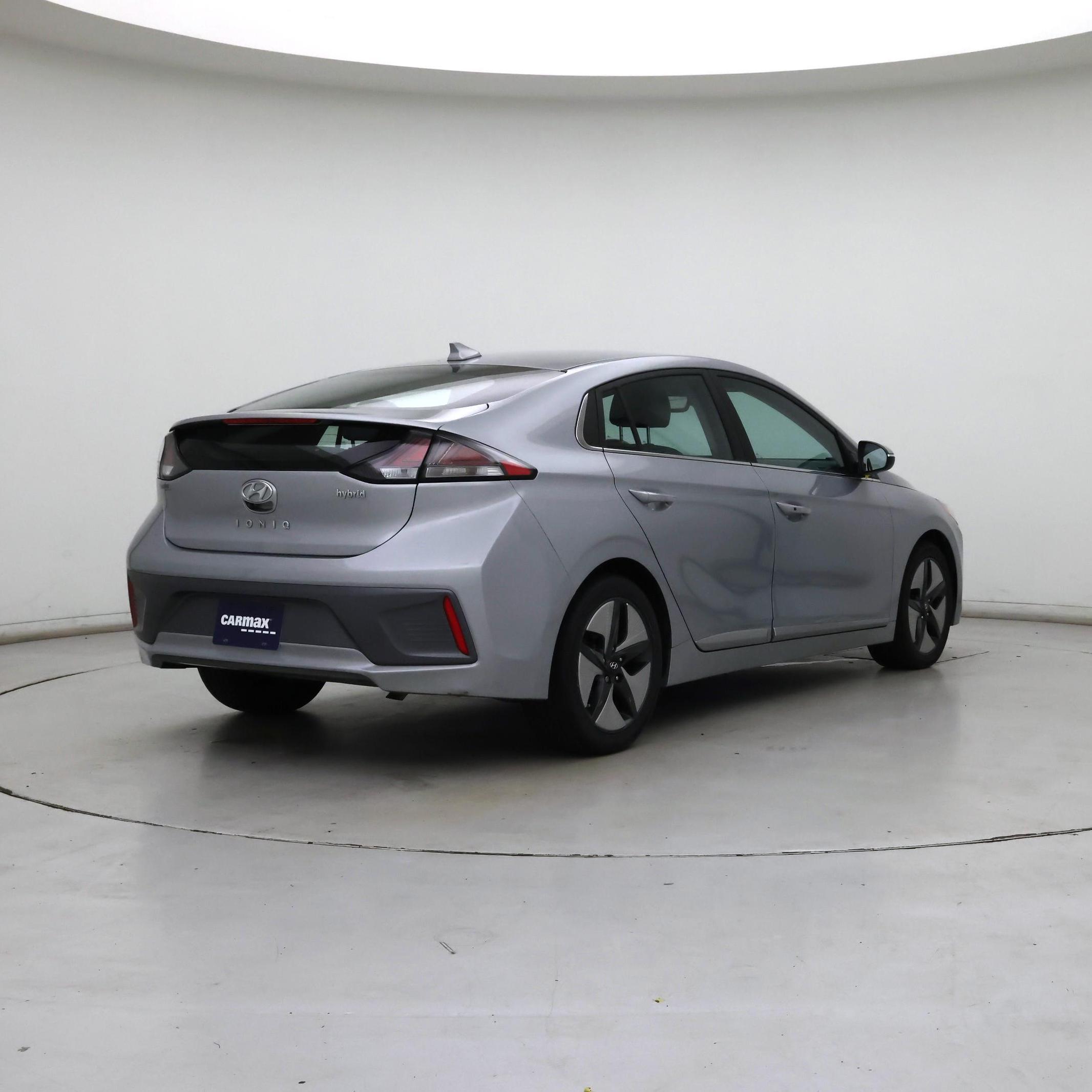 Thumbnail: 2021 Hyundai Ioniq - 8