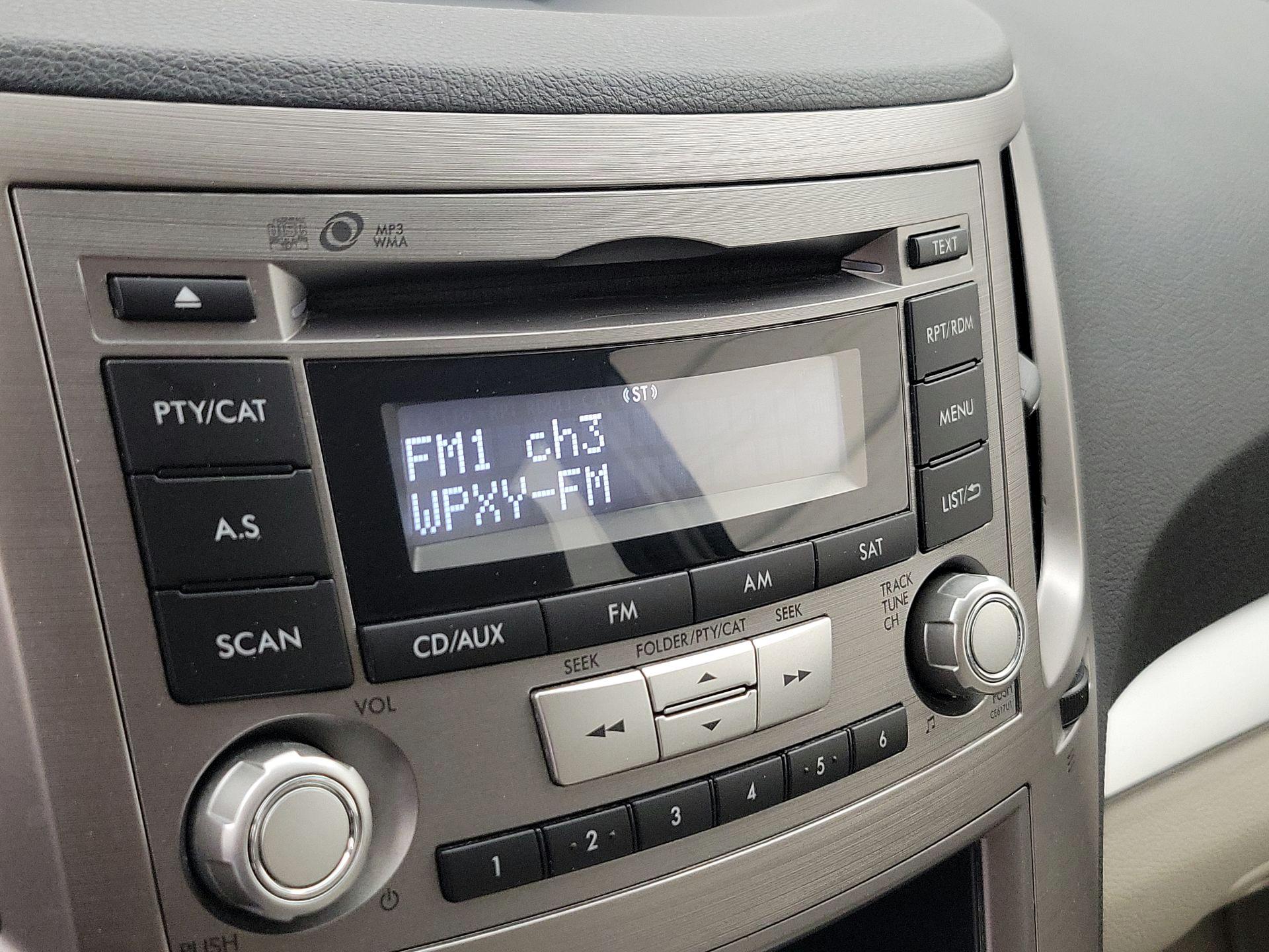 Thumbnail: 2014 Subaru Outback - 14