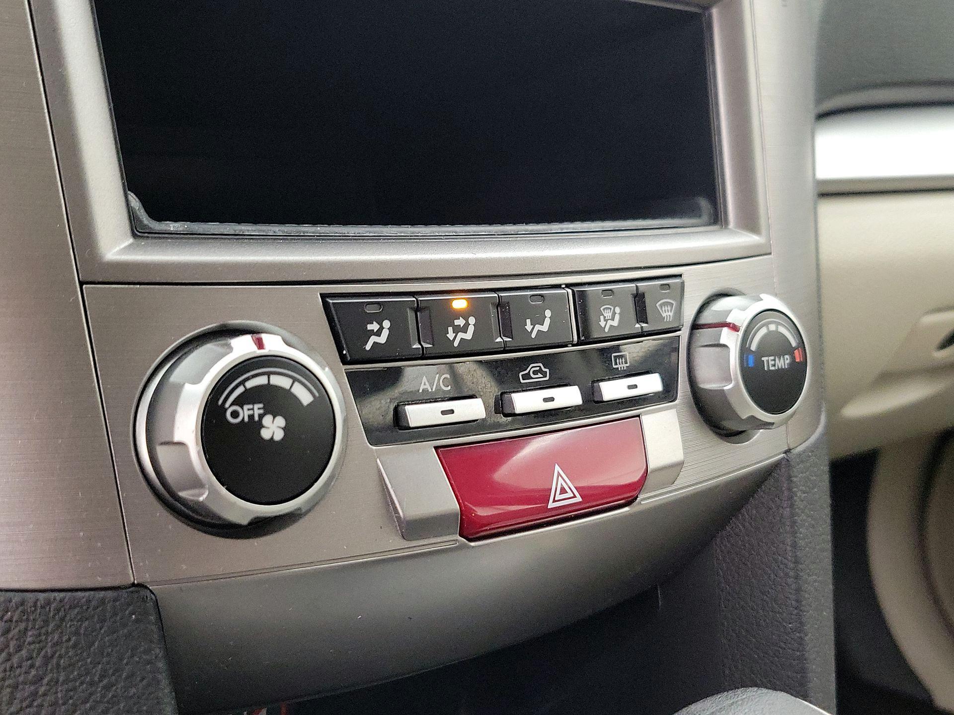 Thumbnail: 2014 Subaru Outback - 15