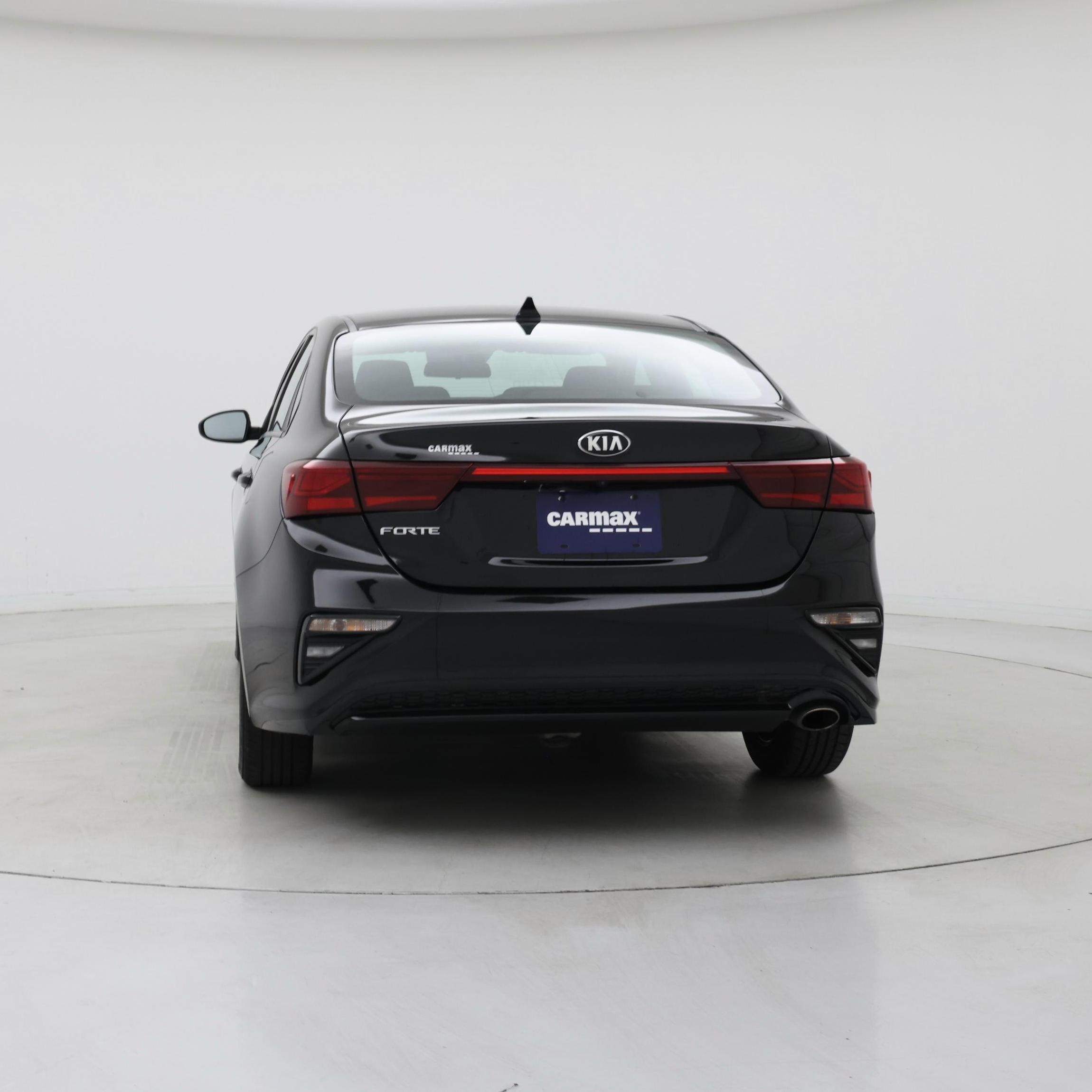 Thumbnail: 2020 Kia Forte - 6