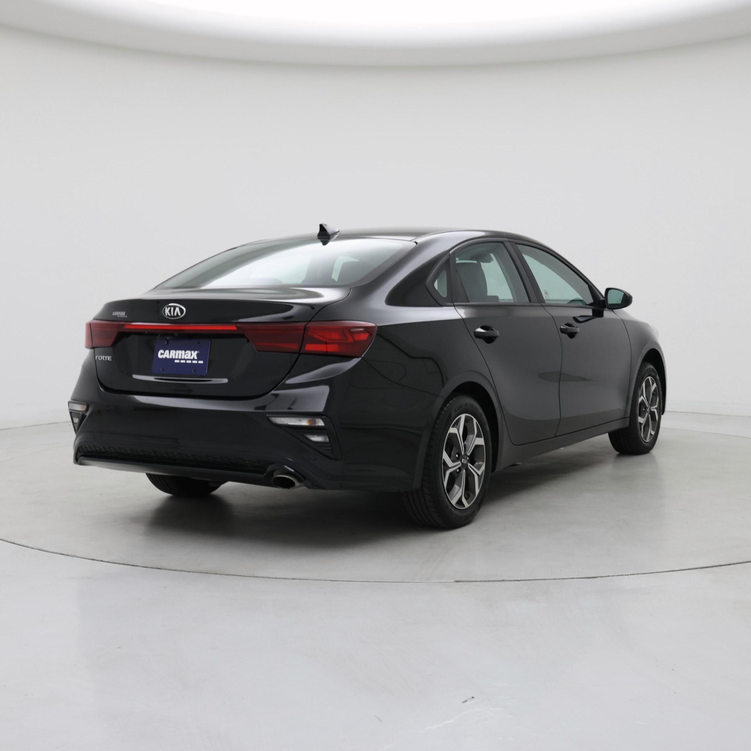 Thumbnail: 2020 Kia Forte - 8