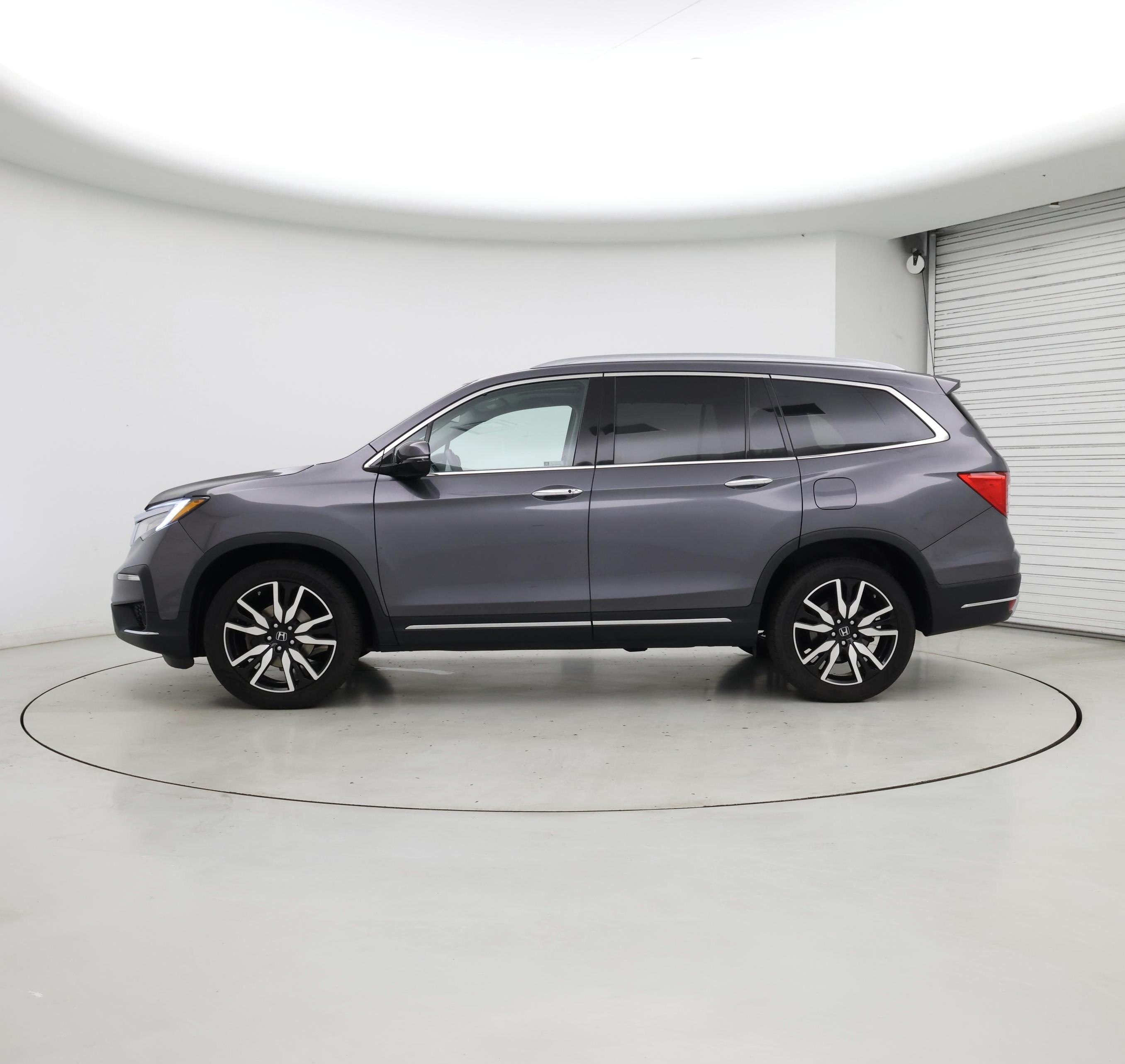 Thumbnail: 2019 Honda Pilot - 3