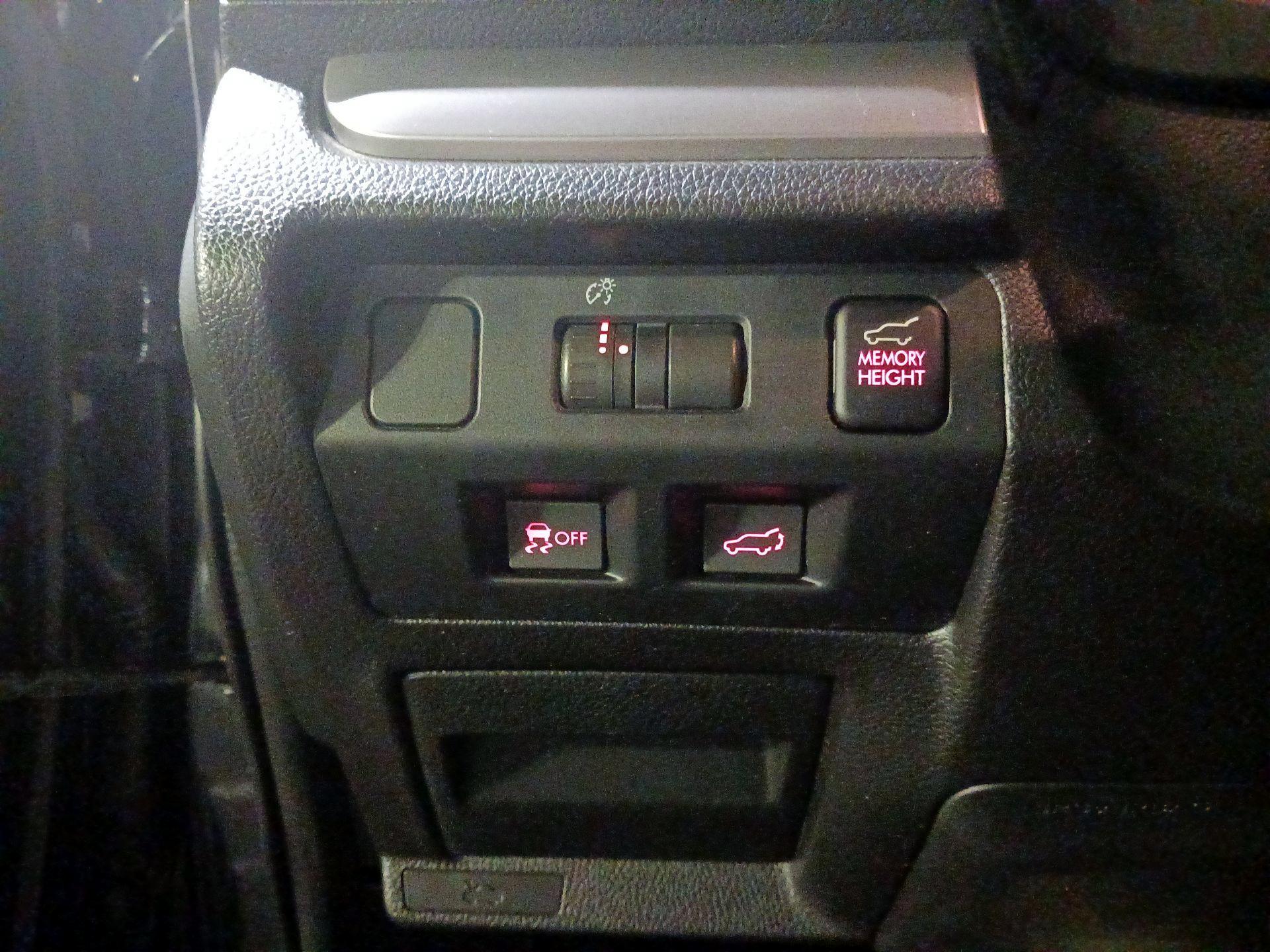 Thumbnail: 2014 Subaru Forester - 11