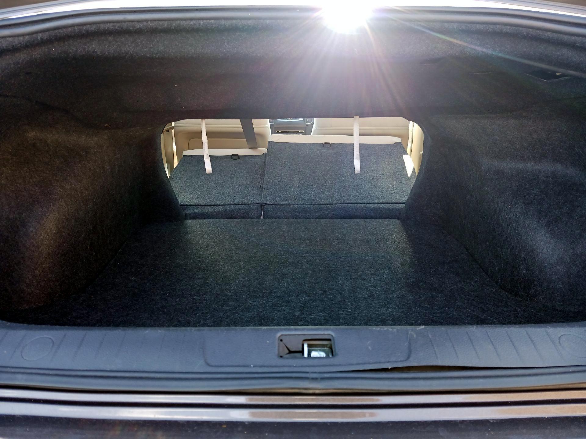 Thumbnail: 2014 Nissan Maxima - 19