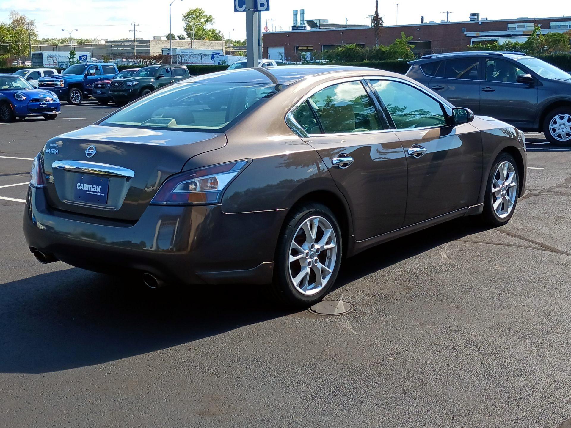 Thumbnail: 2014 Nissan Maxima - 5