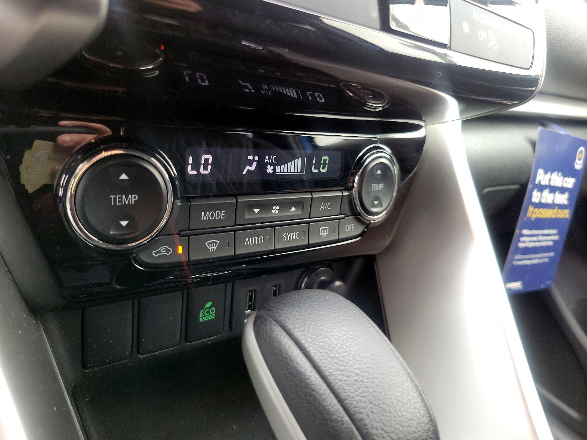 Thumbnail: 2018 Mitsubishi Eclipse Cross - 14