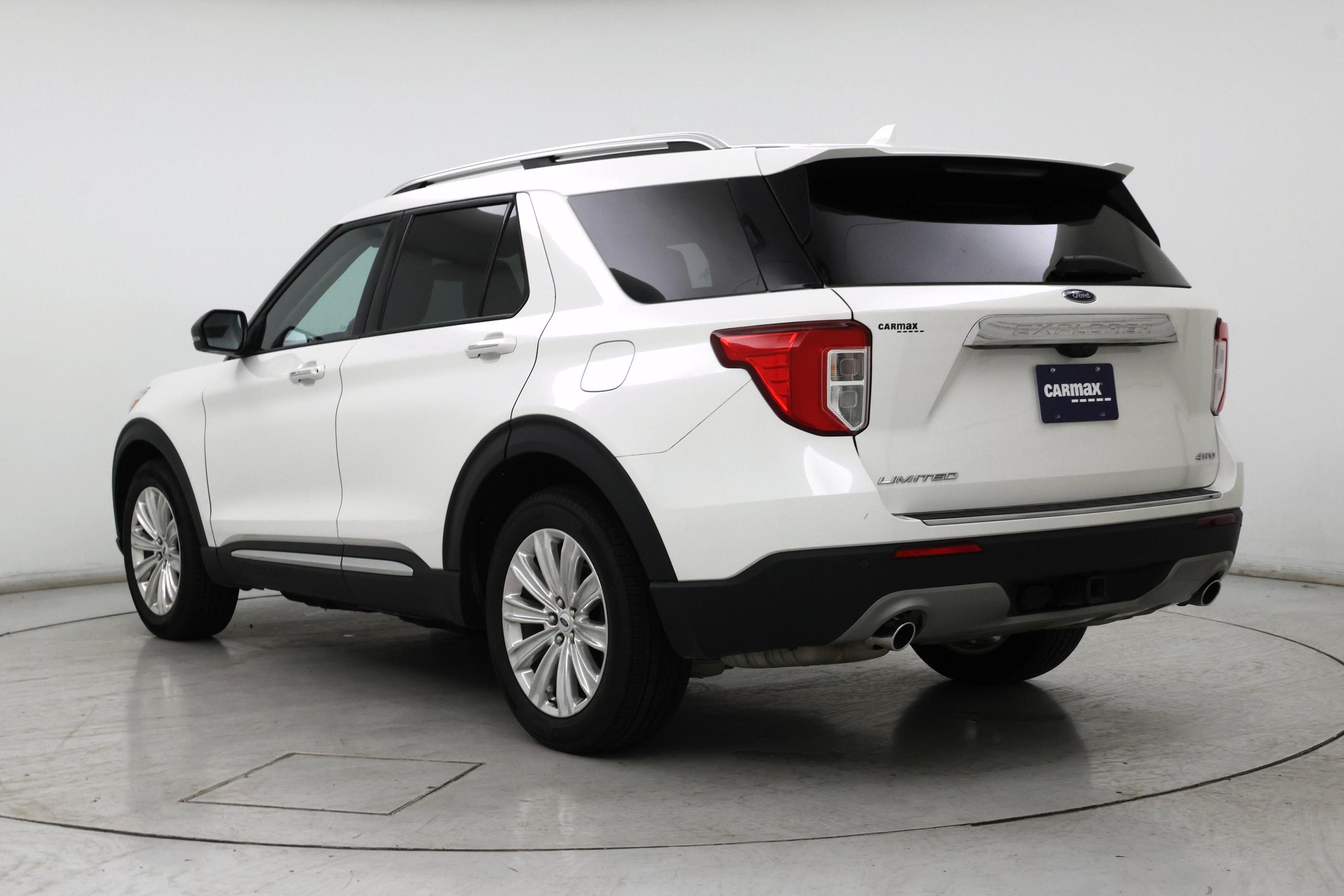 Thumbnail: 2022 Ford Explorer - 2
