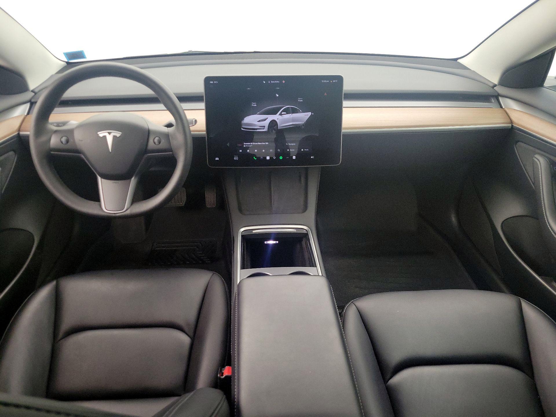 Thumbnail: 2023 Tesla Model 3 - 9