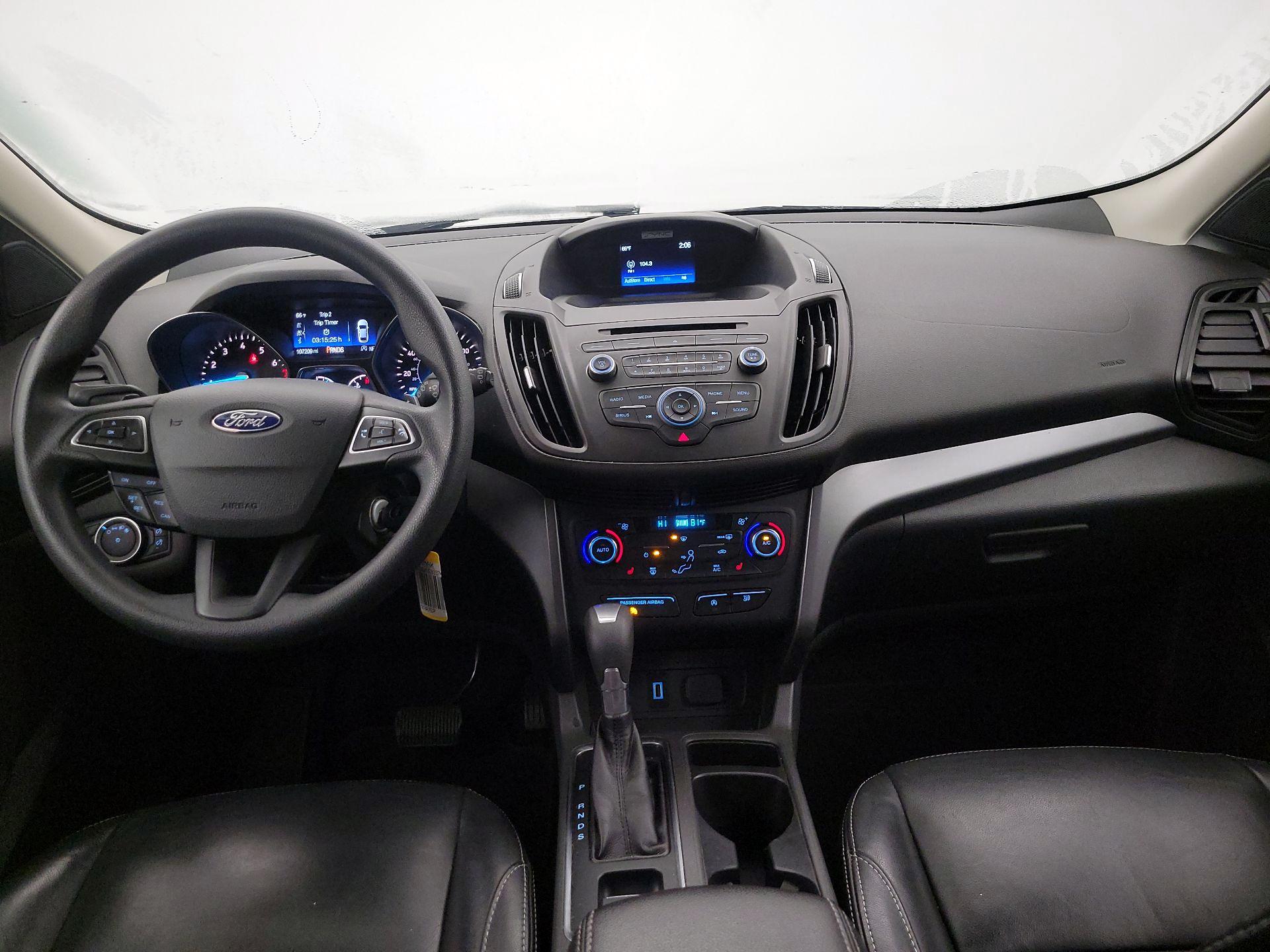 Thumbnail: 2017 Ford Escape - 9