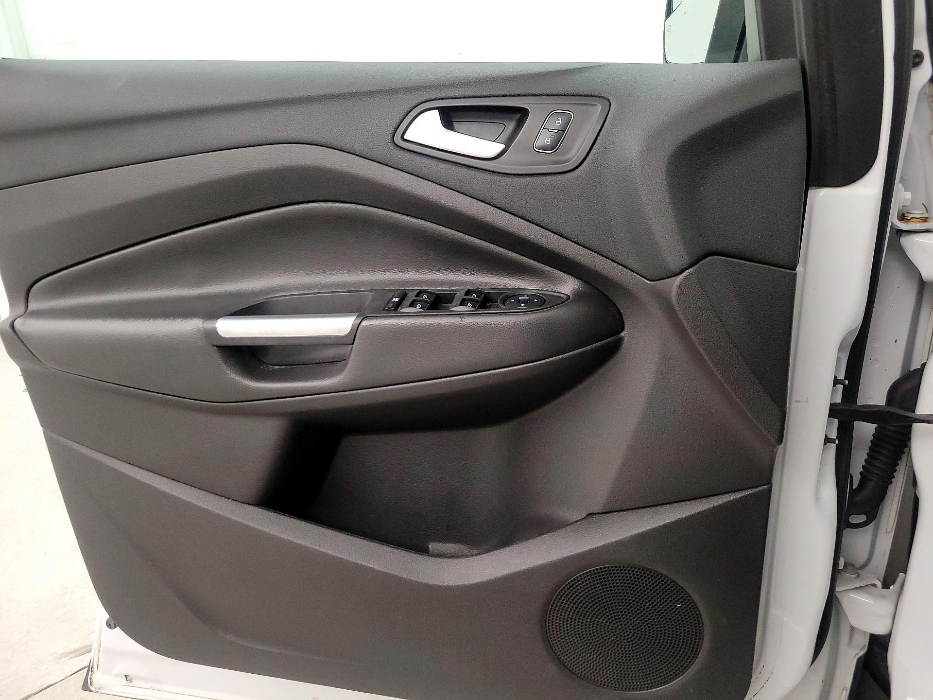 Thumbnail: 2017 Ford Escape - 12