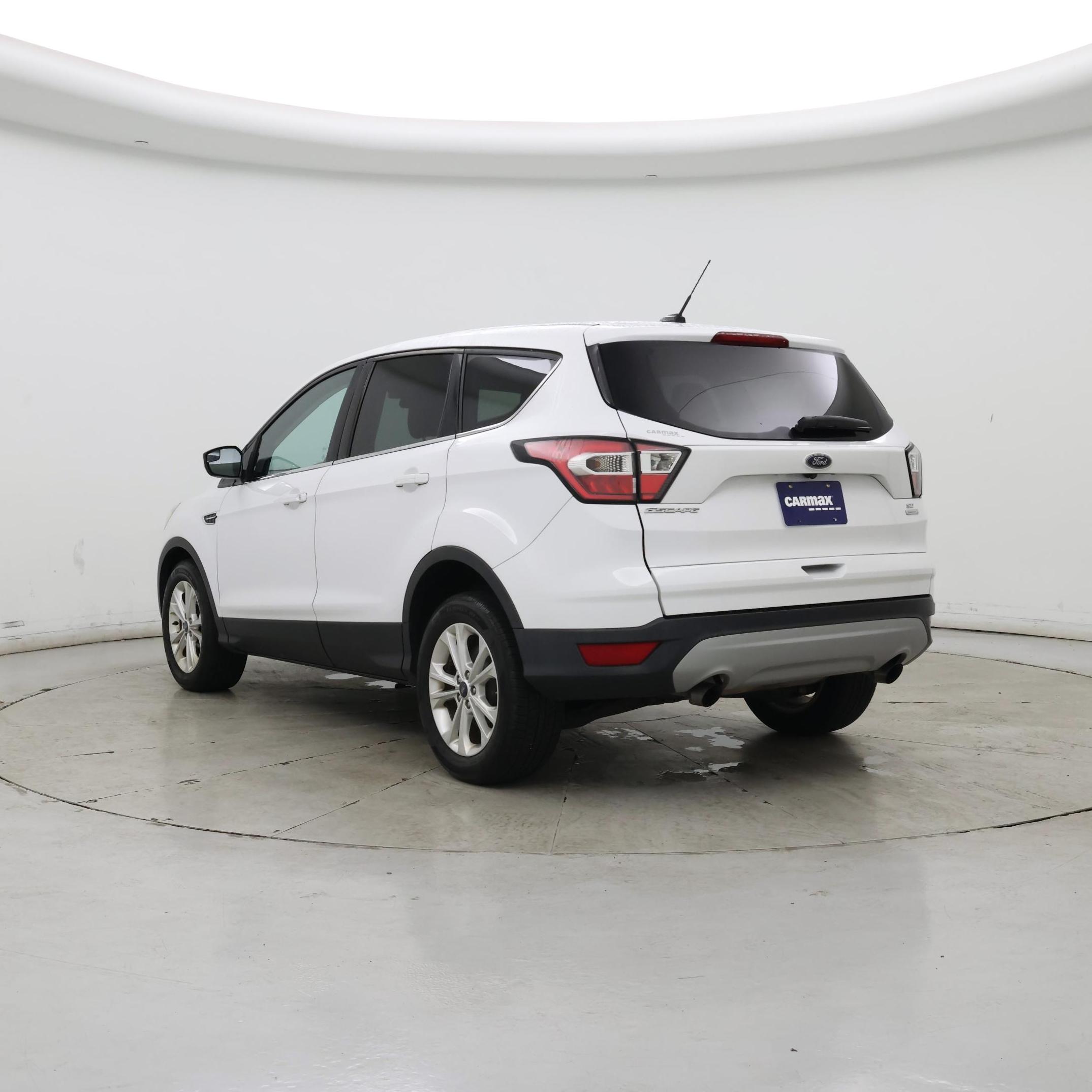 Thumbnail: 2017 Ford Escape - 2