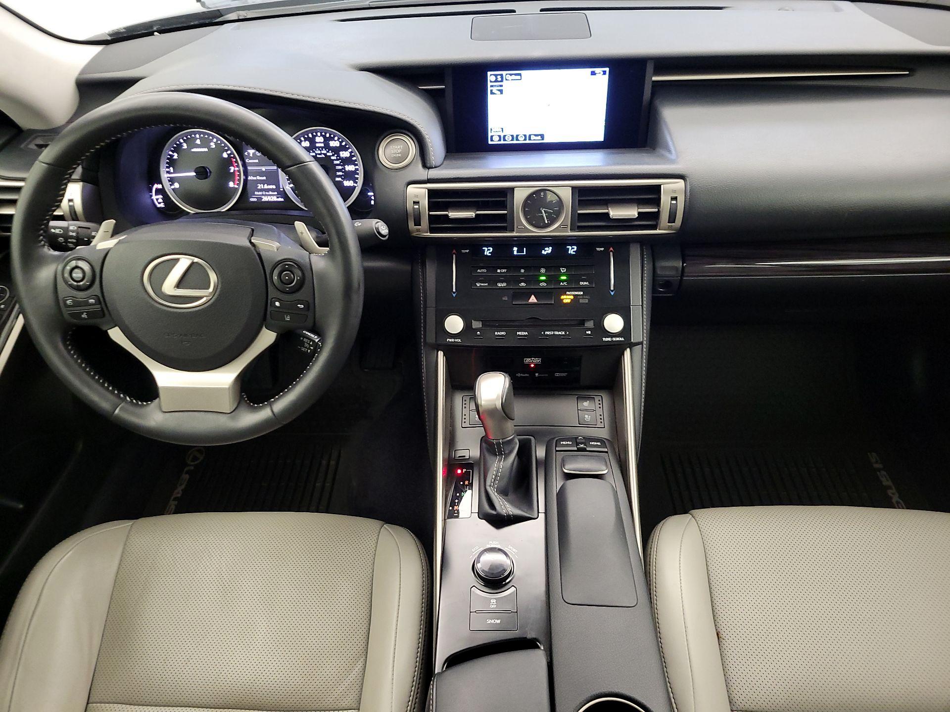 Thumbnail: 2014 Lexus IS - 9