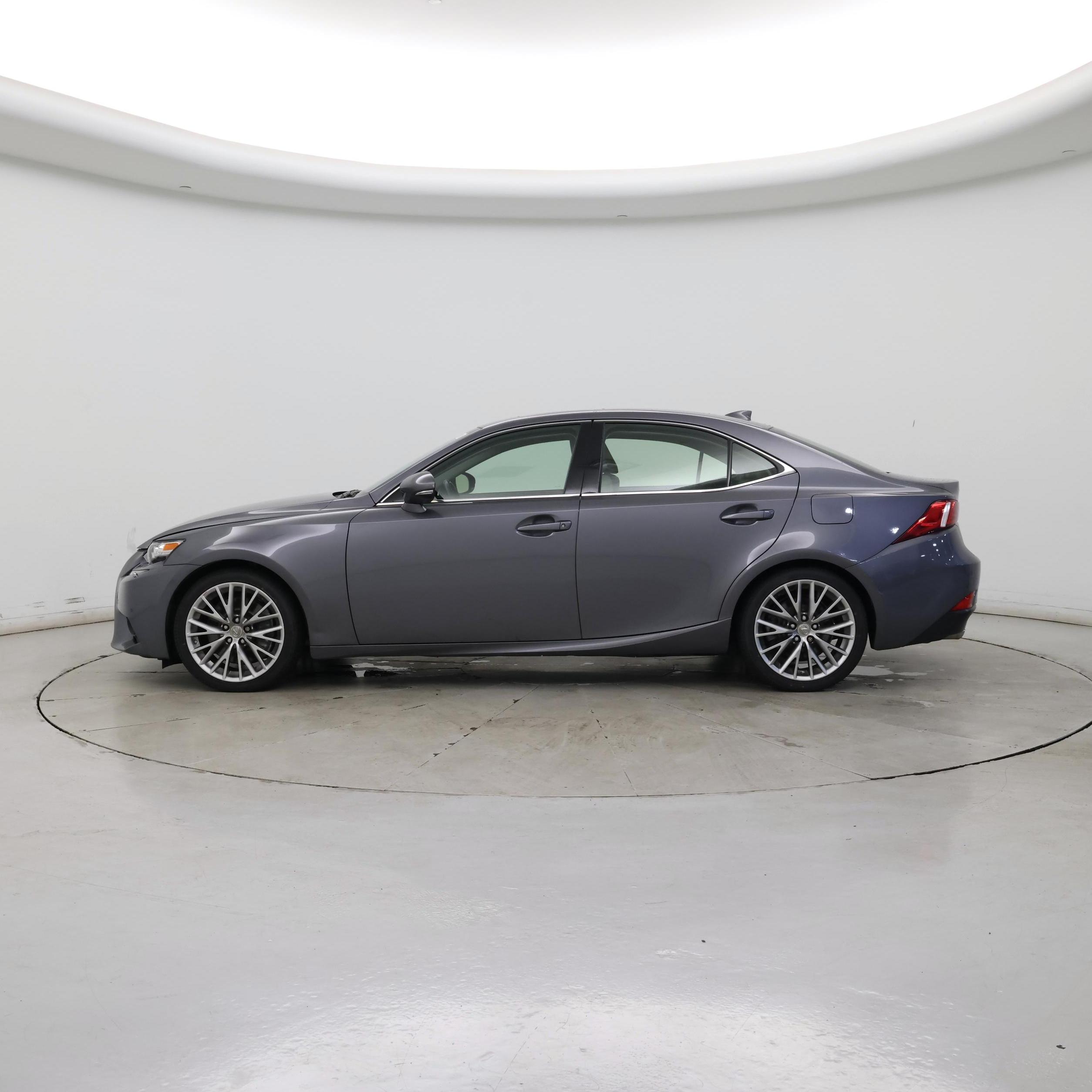 Thumbnail: 2014 Lexus IS - 3