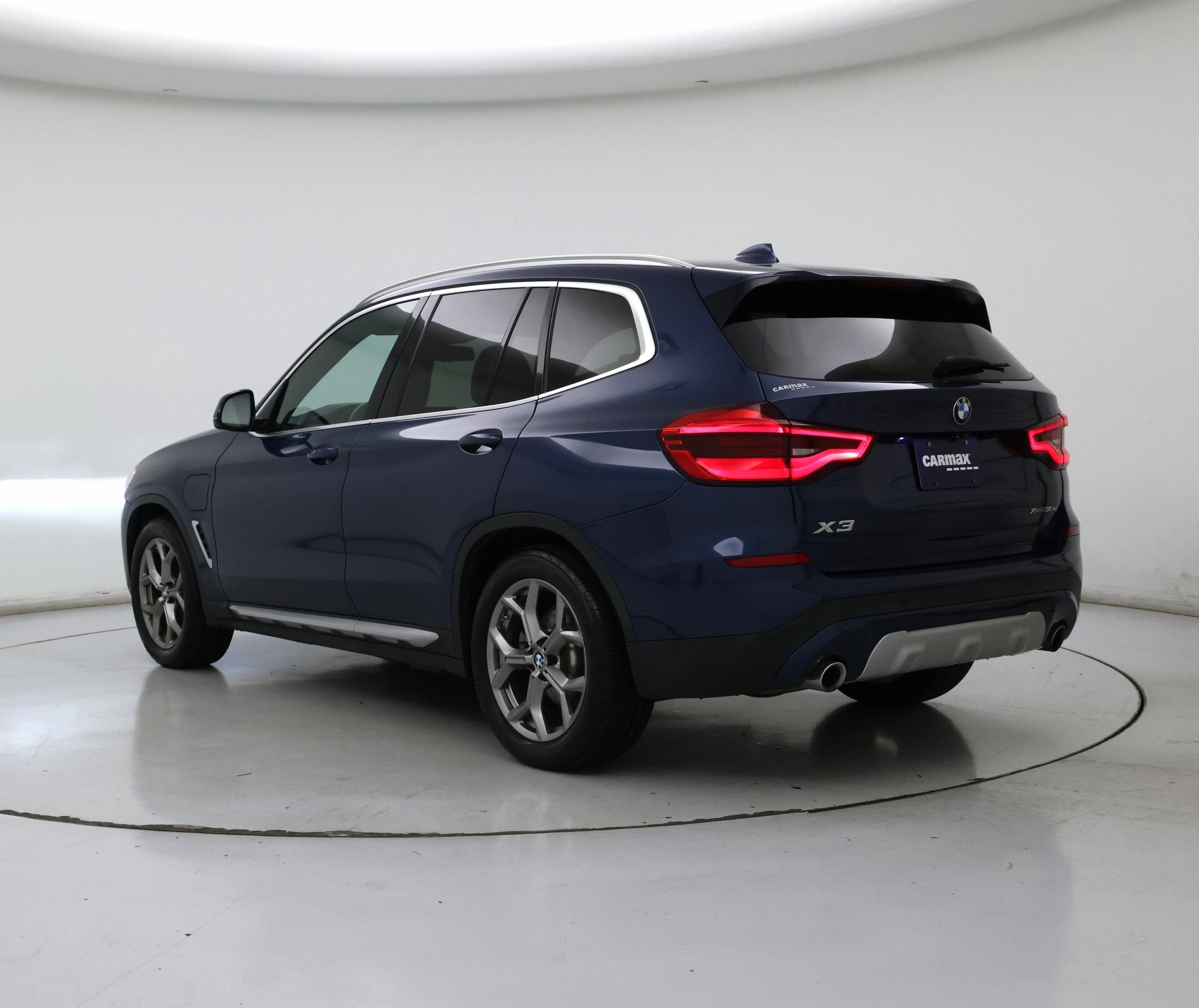 Thumbnail: 2021 BMW X3 - 2