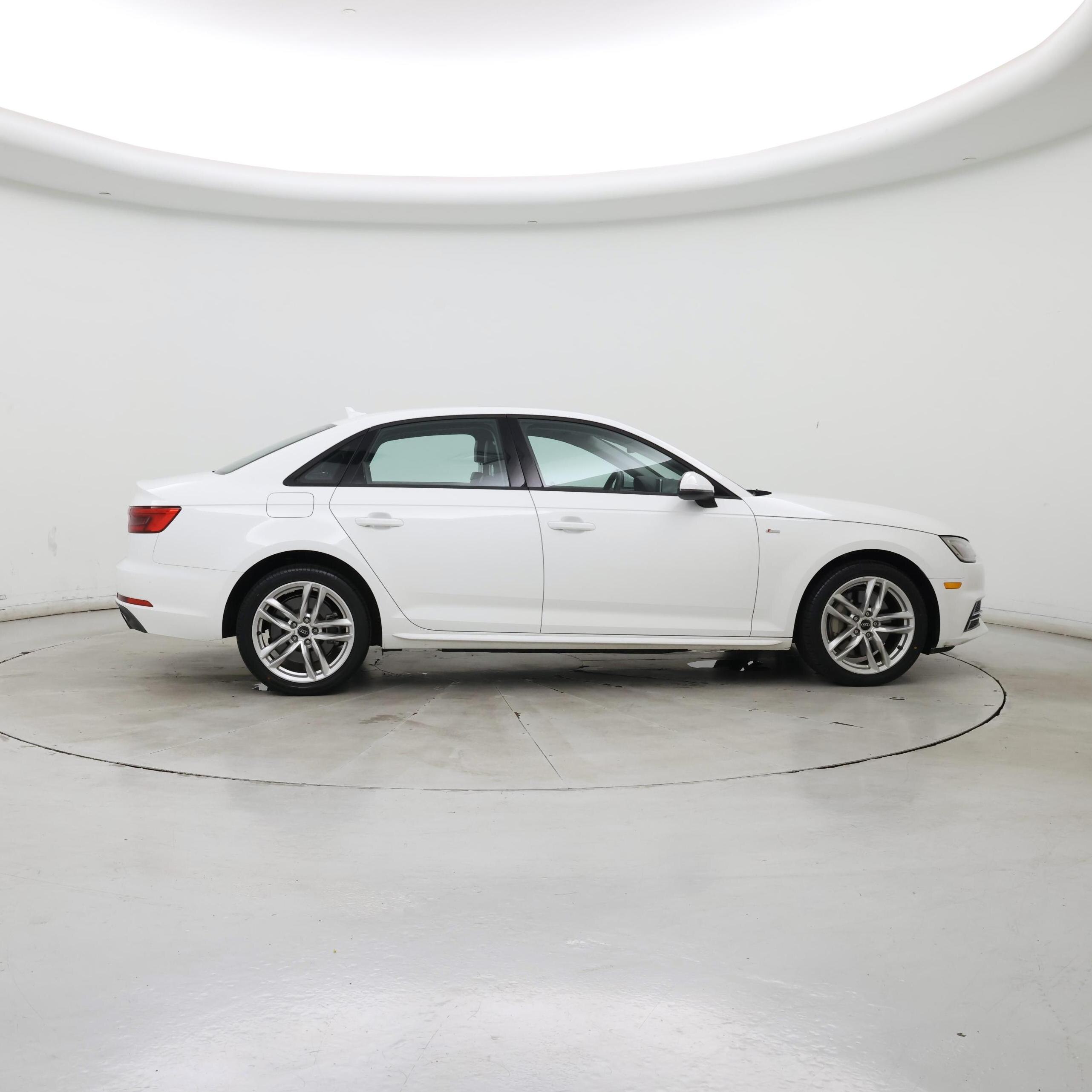Thumbnail: 2017 Audi A4 - 7