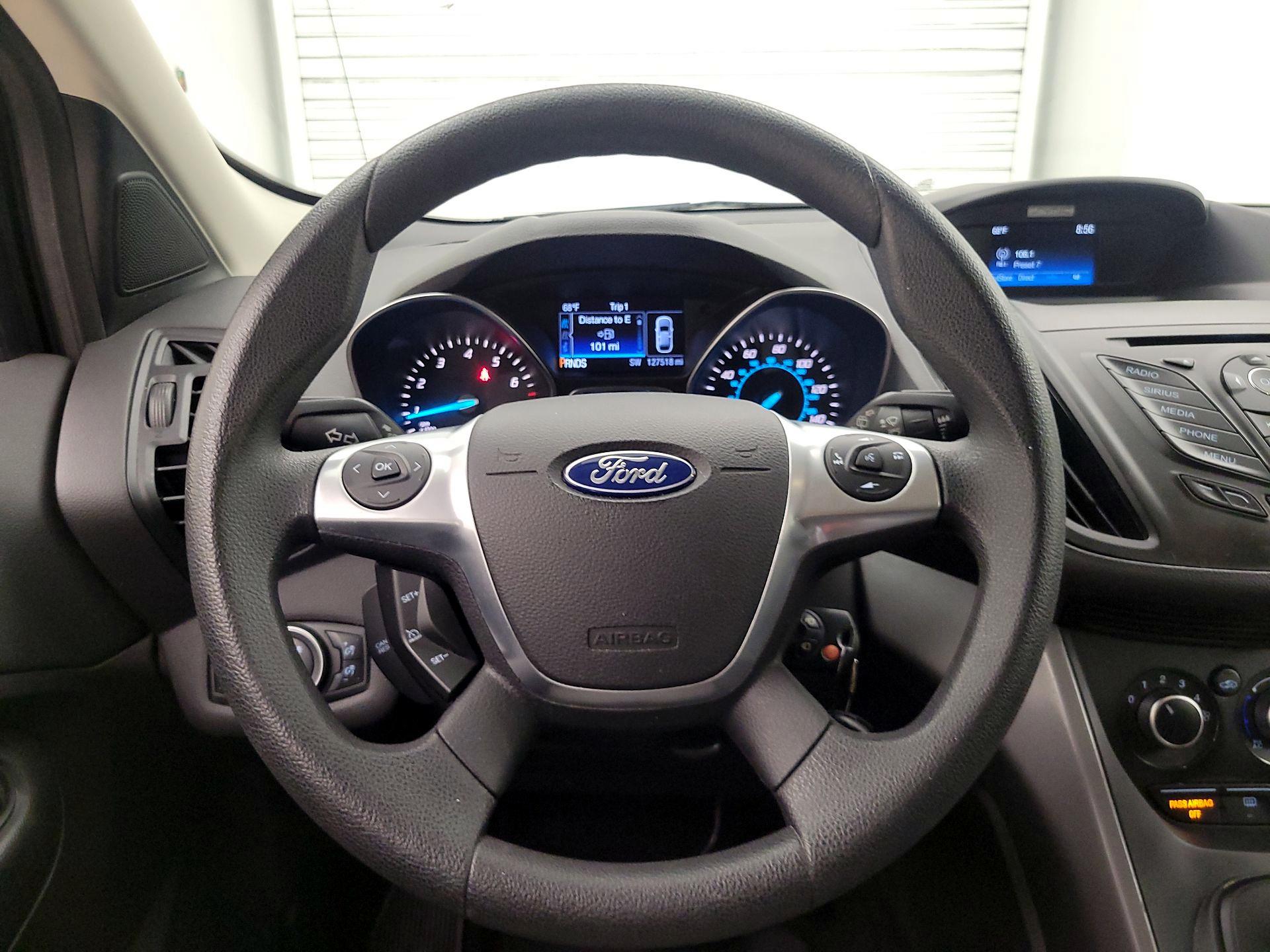 Thumbnail: 2016 Ford Escape - 10