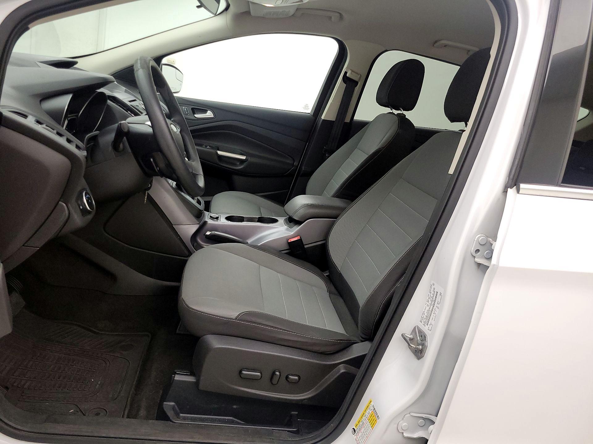 Thumbnail: 2016 Ford Escape - 11
