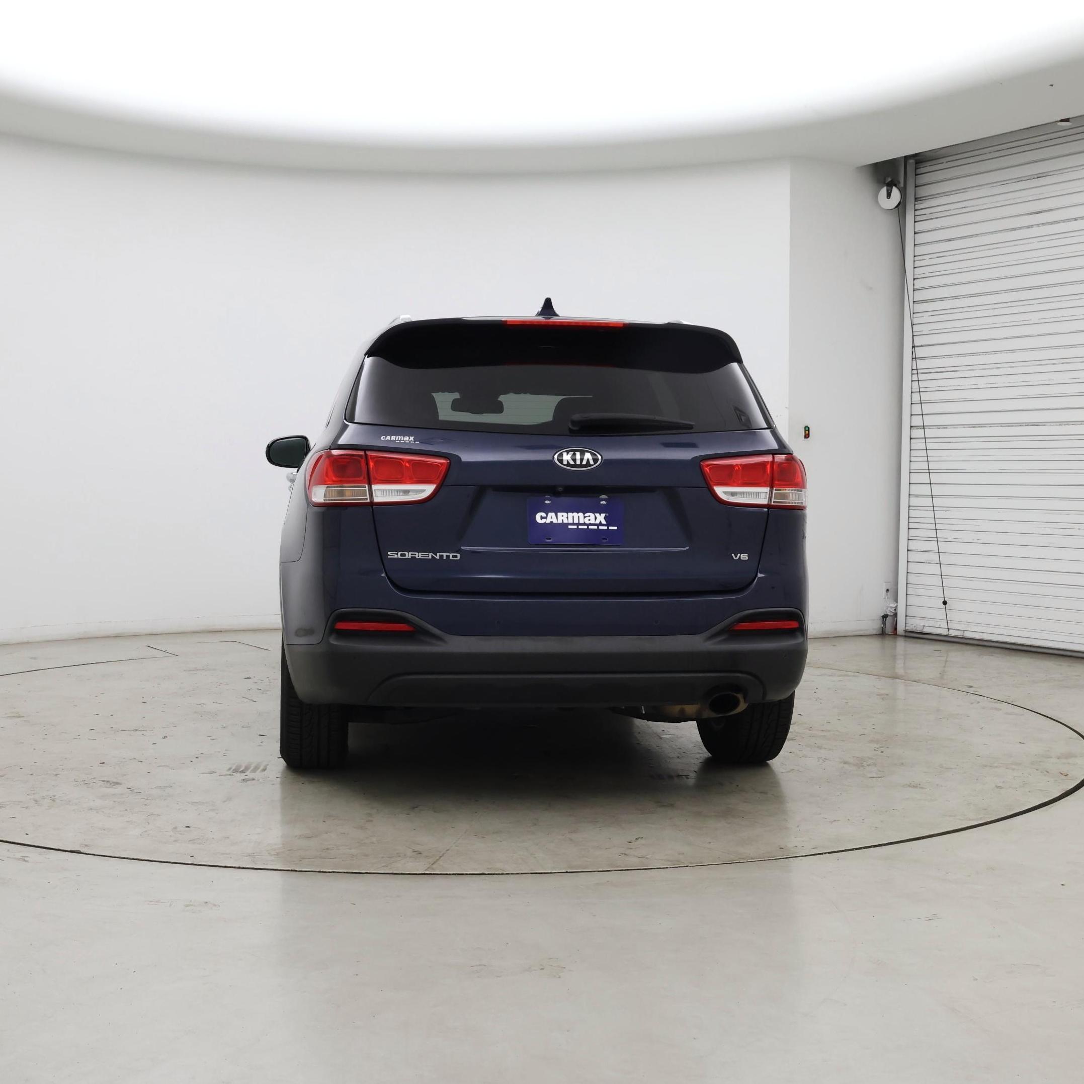 Thumbnail: 2017 Kia Sorento - 6