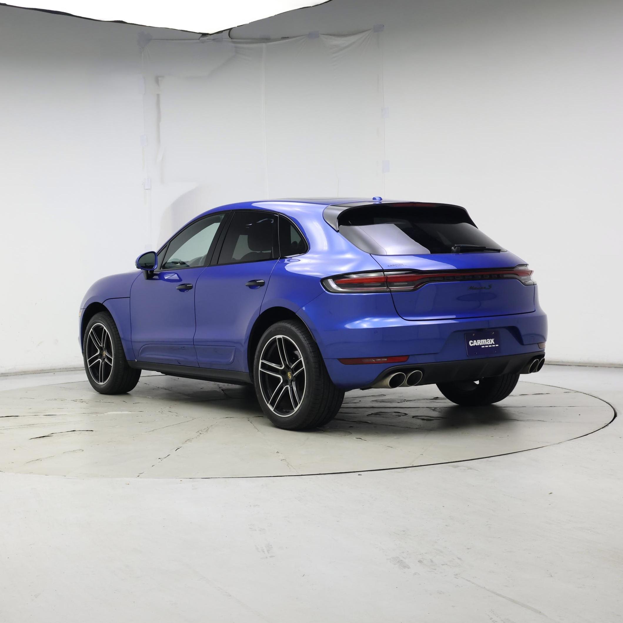 Thumbnail: 2021 Porsche Macan - 2