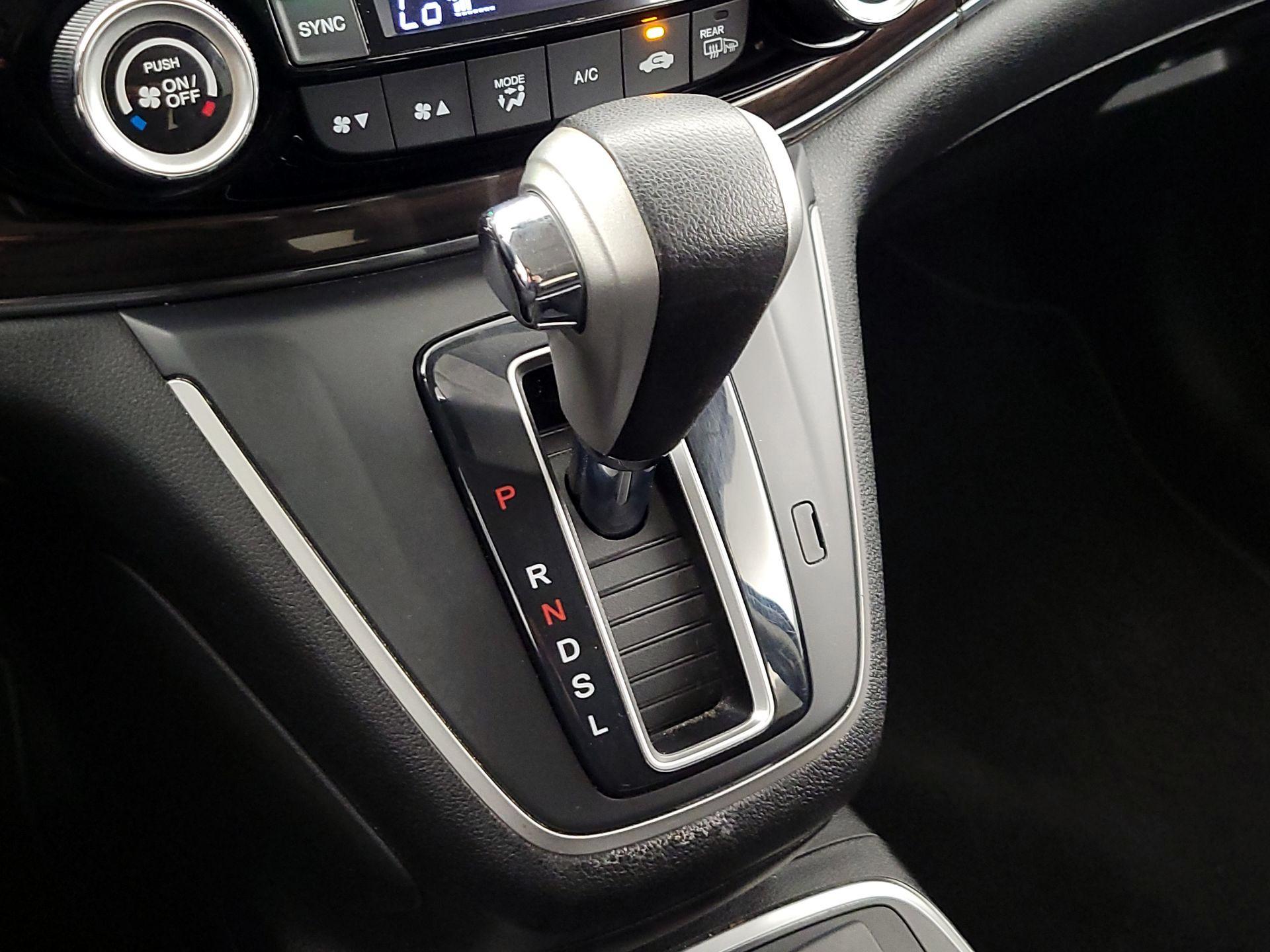 Thumbnail: 2015 Honda CR-V - 17
