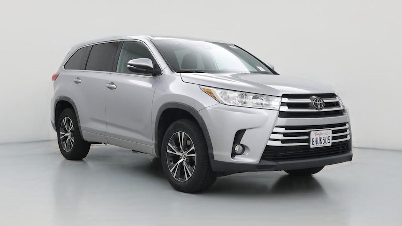 2018 Toyota Highlander Plus Hero Image