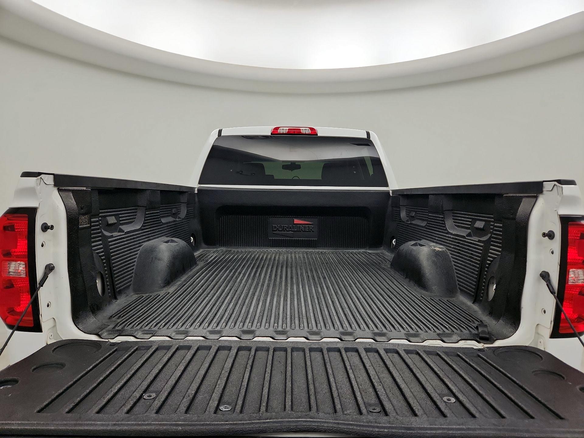 Thumbnail: 2018 Chevrolet Silverado 2500 - 20