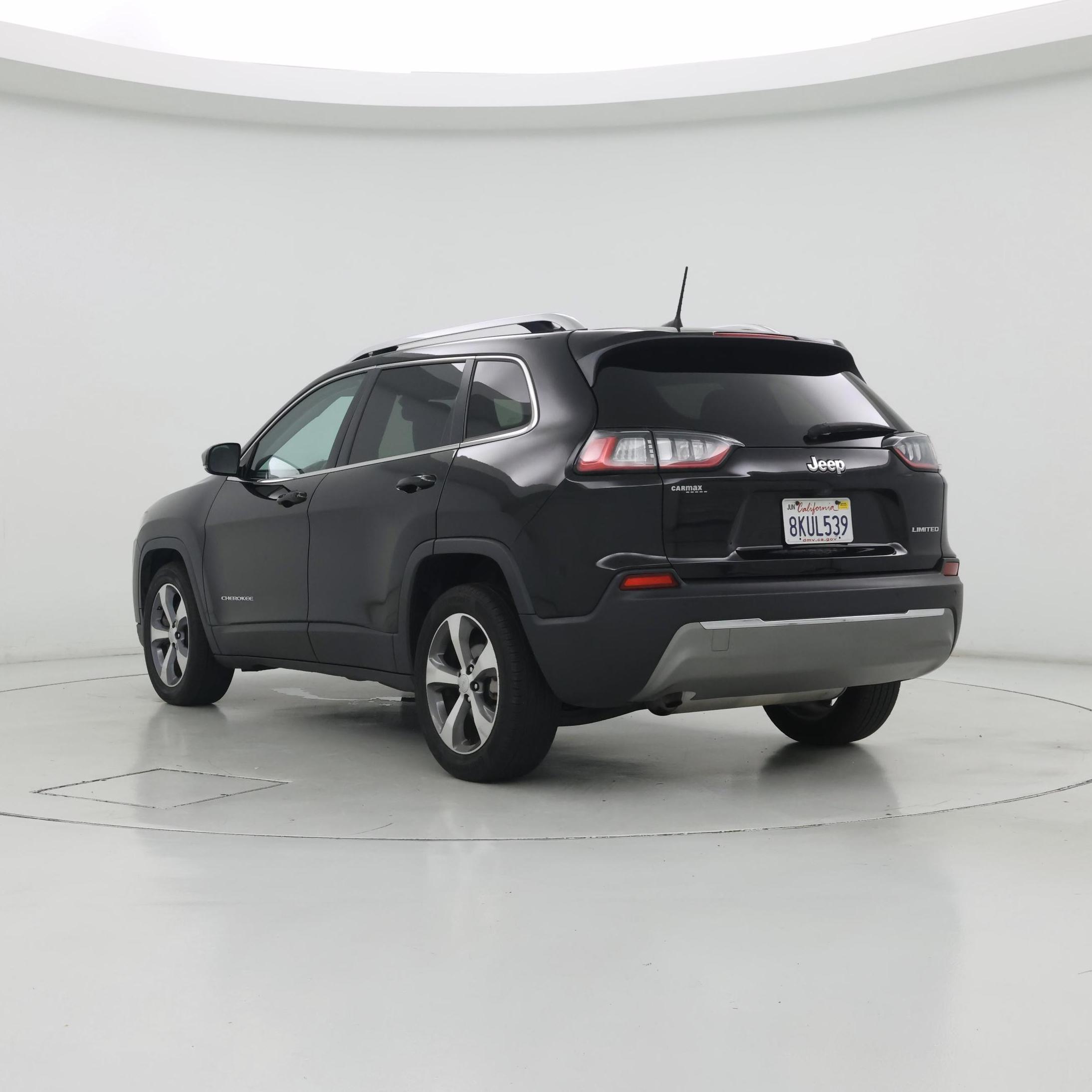 Thumbnail: 2019 Jeep Cherokee - 2
