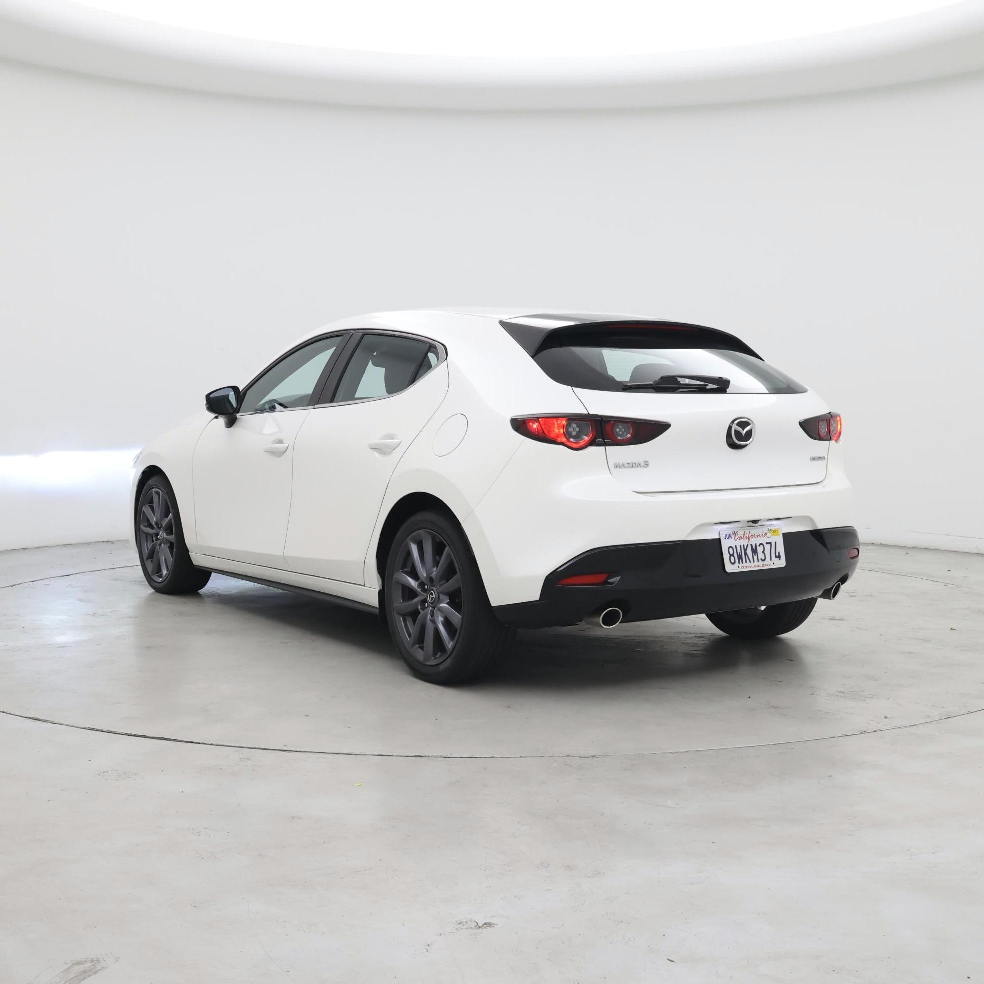 Thumbnail: 2021 Mazda Mazda3 - 2