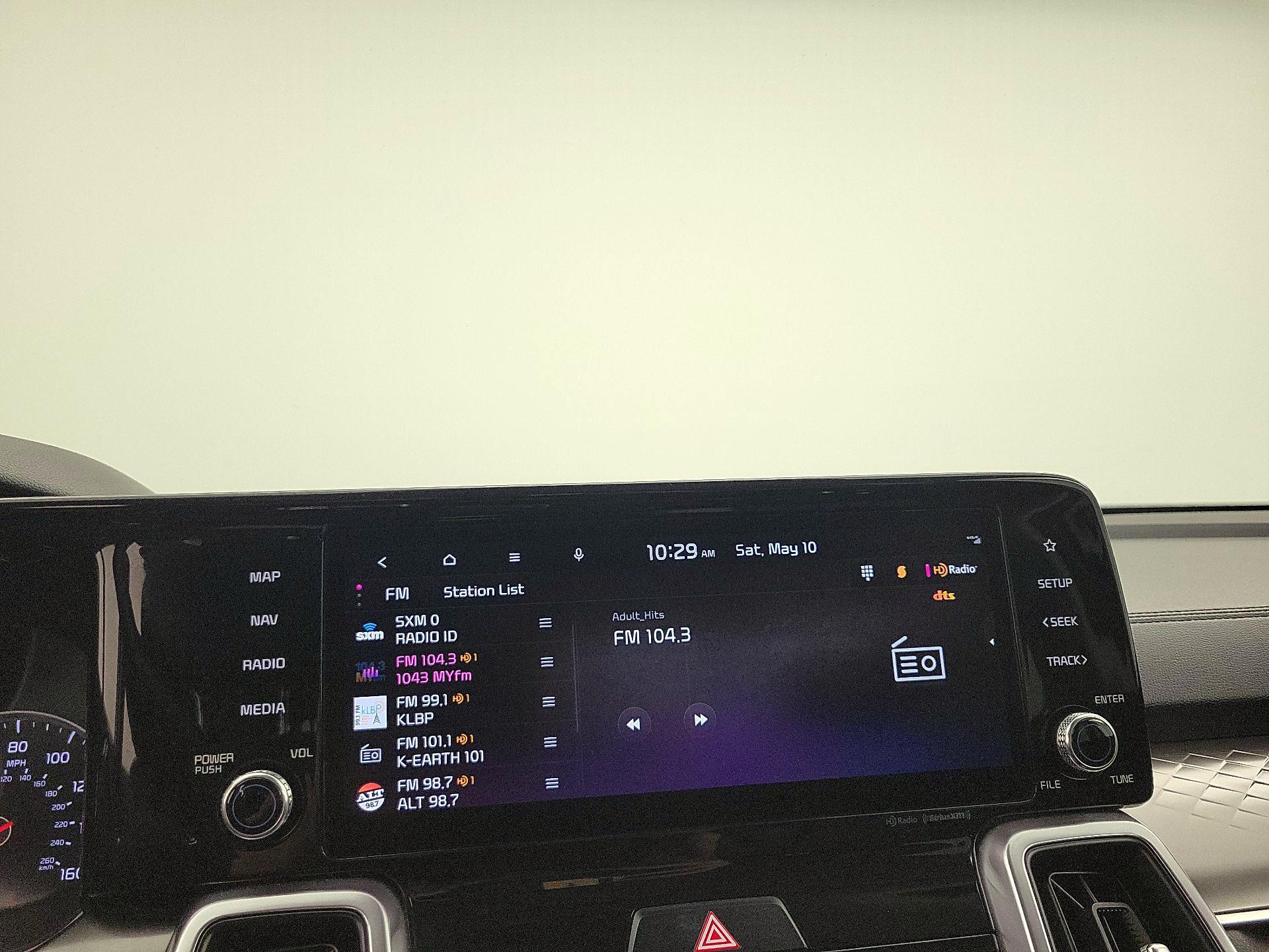Thumbnail: 2023 Kia Sorento - 16