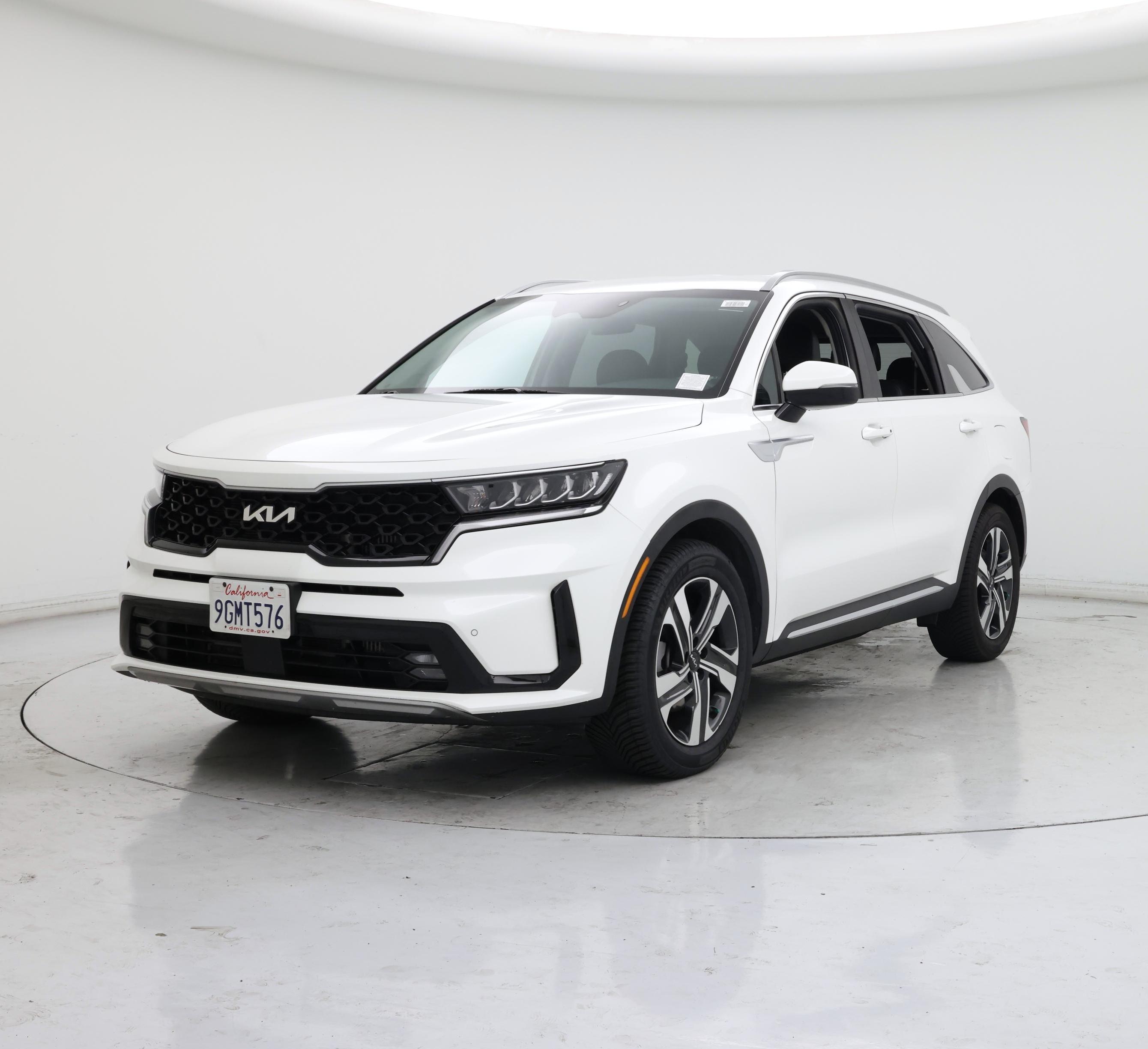 Thumbnail: 2023 Kia Sorento - 4