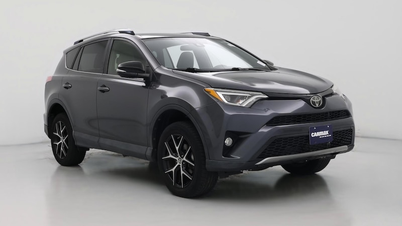 2017 Toyota RAV4 SE Hero Image