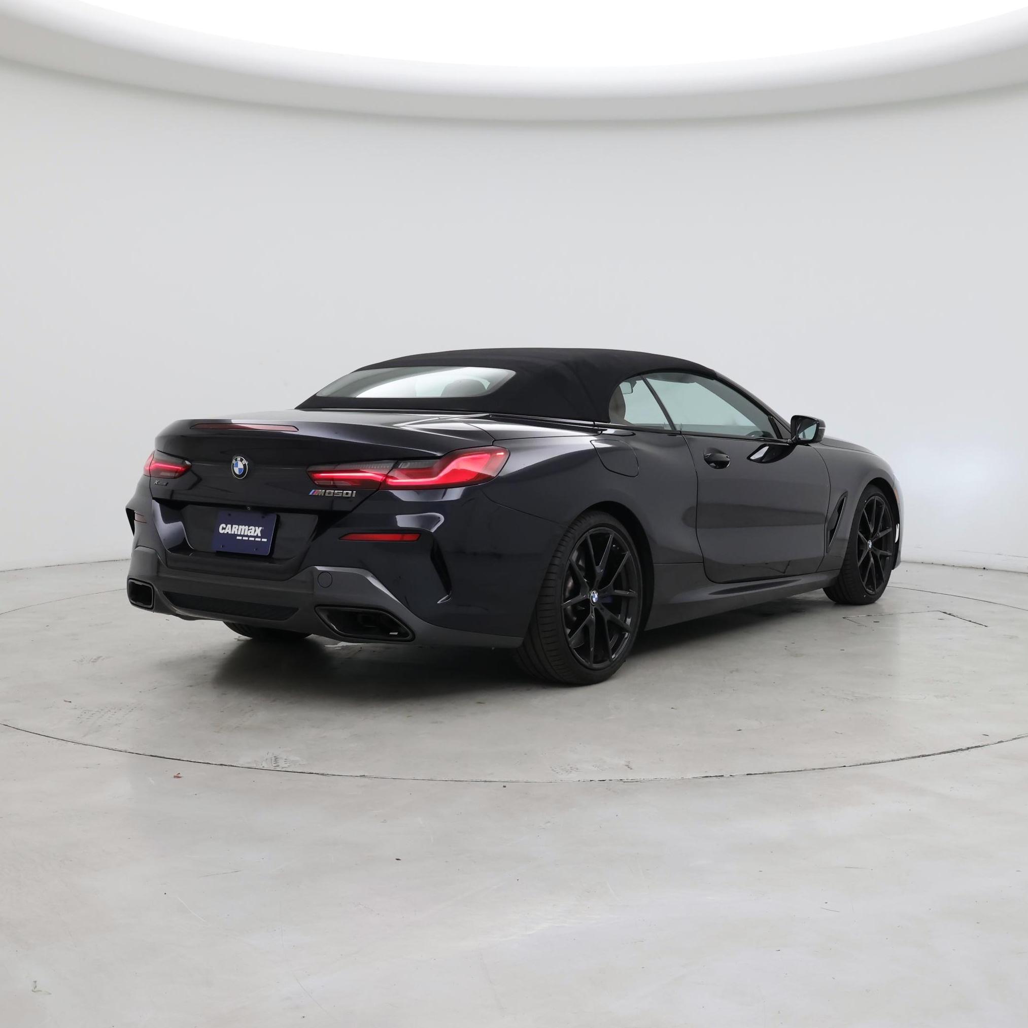 Thumbnail: 2019 BMW 8 Series - 8