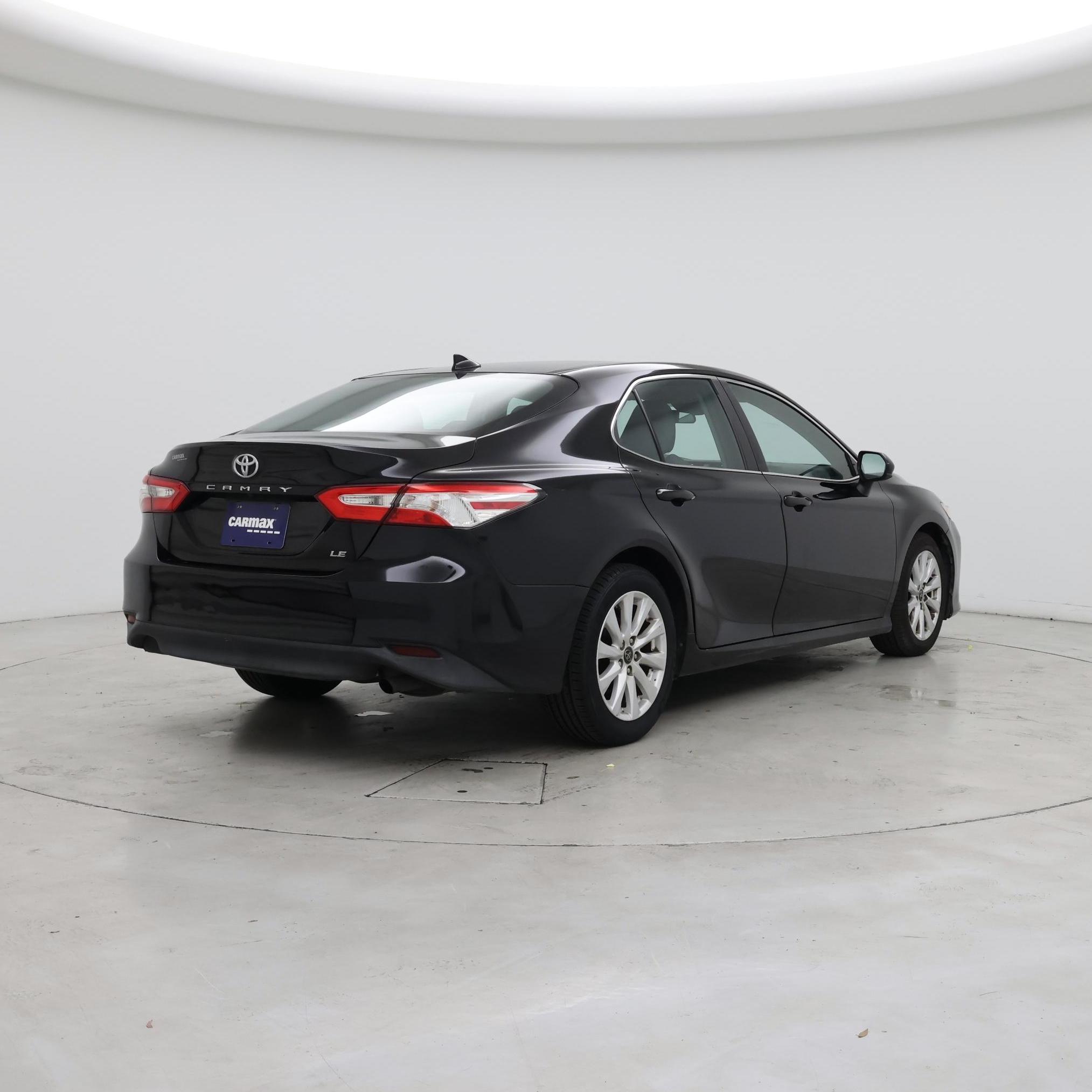 Thumbnail: 2019 Toyota Camry - 8