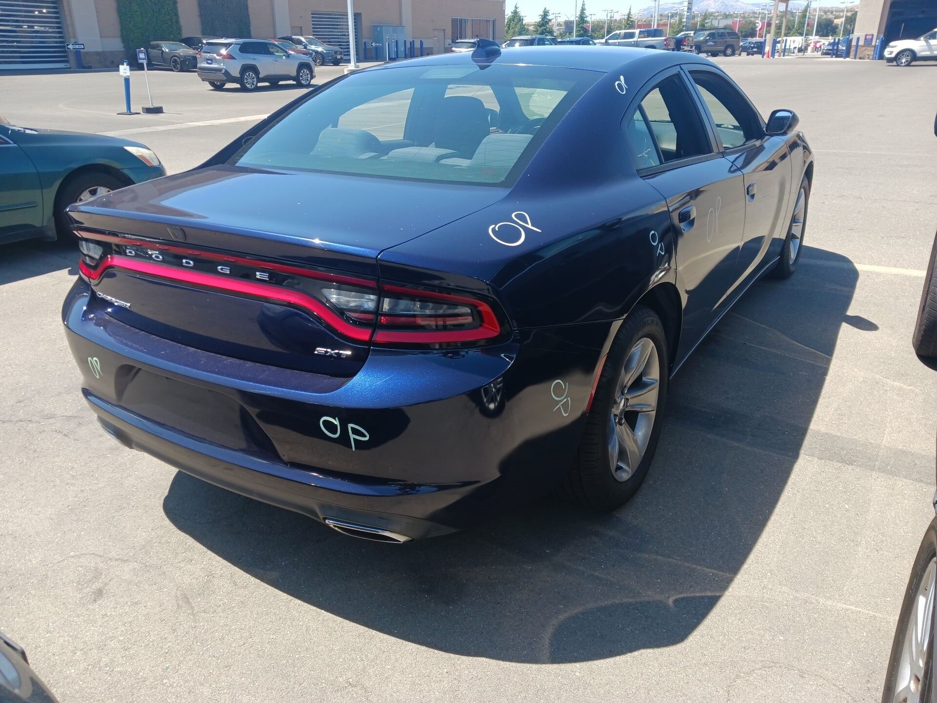 Thumbnail: 2016 Dodge Charger - 3