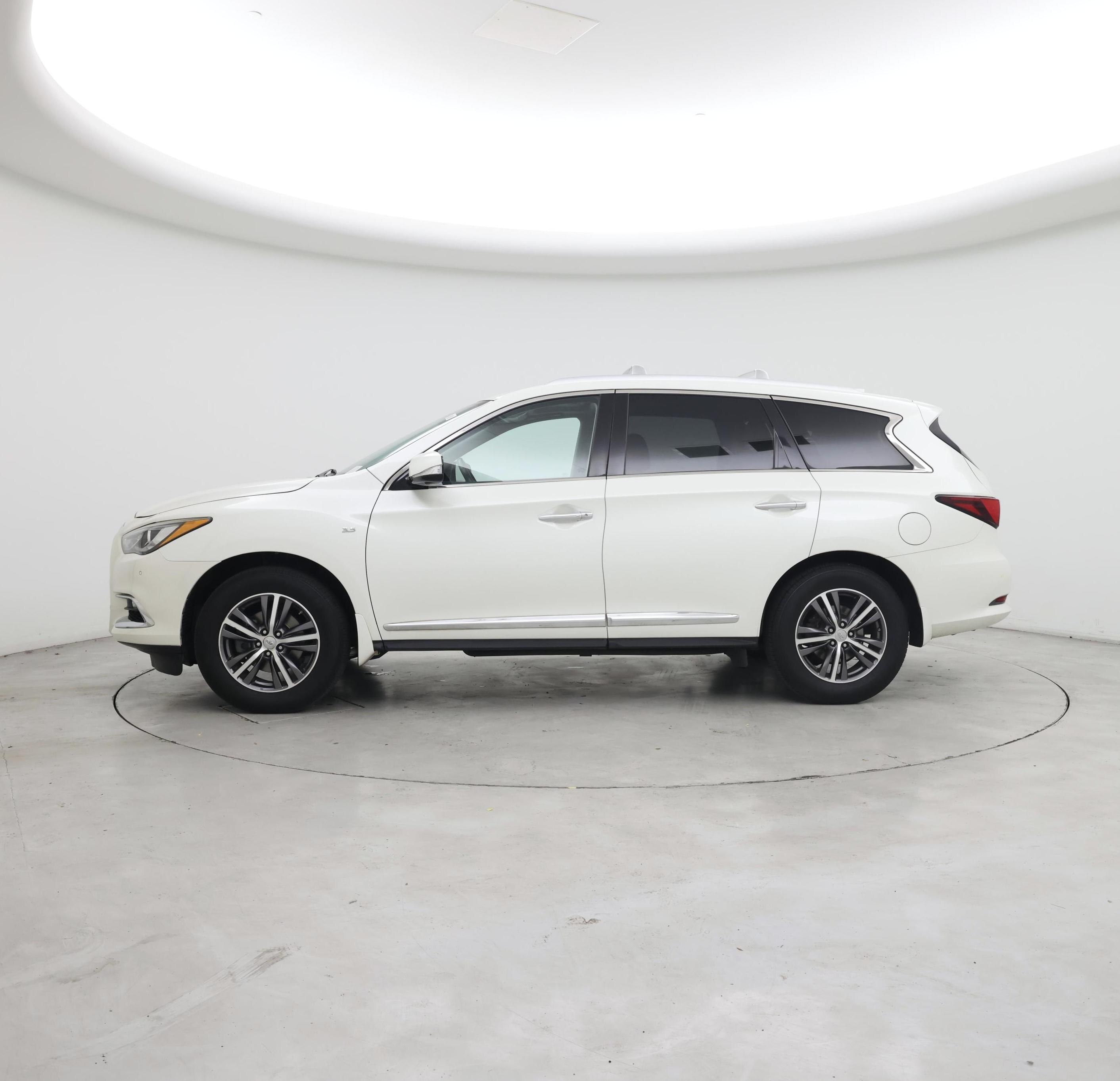 Thumbnail: 2017 INFINITI QX60 - 3