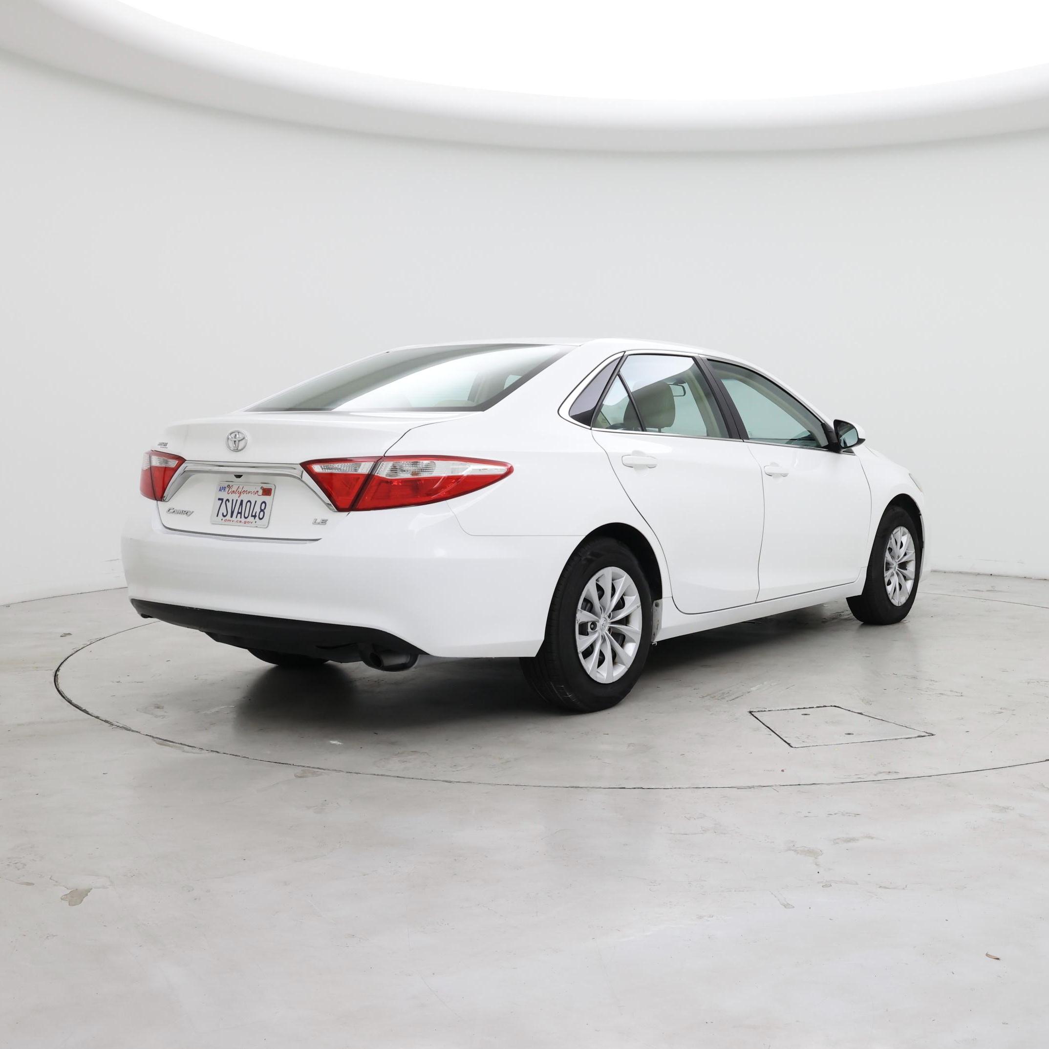 Thumbnail: 2016 Toyota Camry - 8