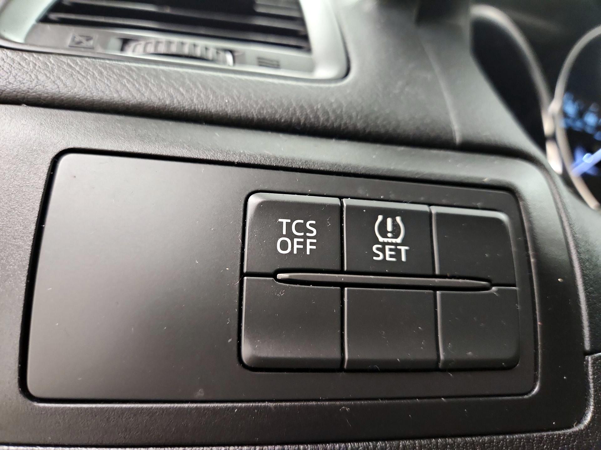Thumbnail: 2016 Mazda CX-5 - 13